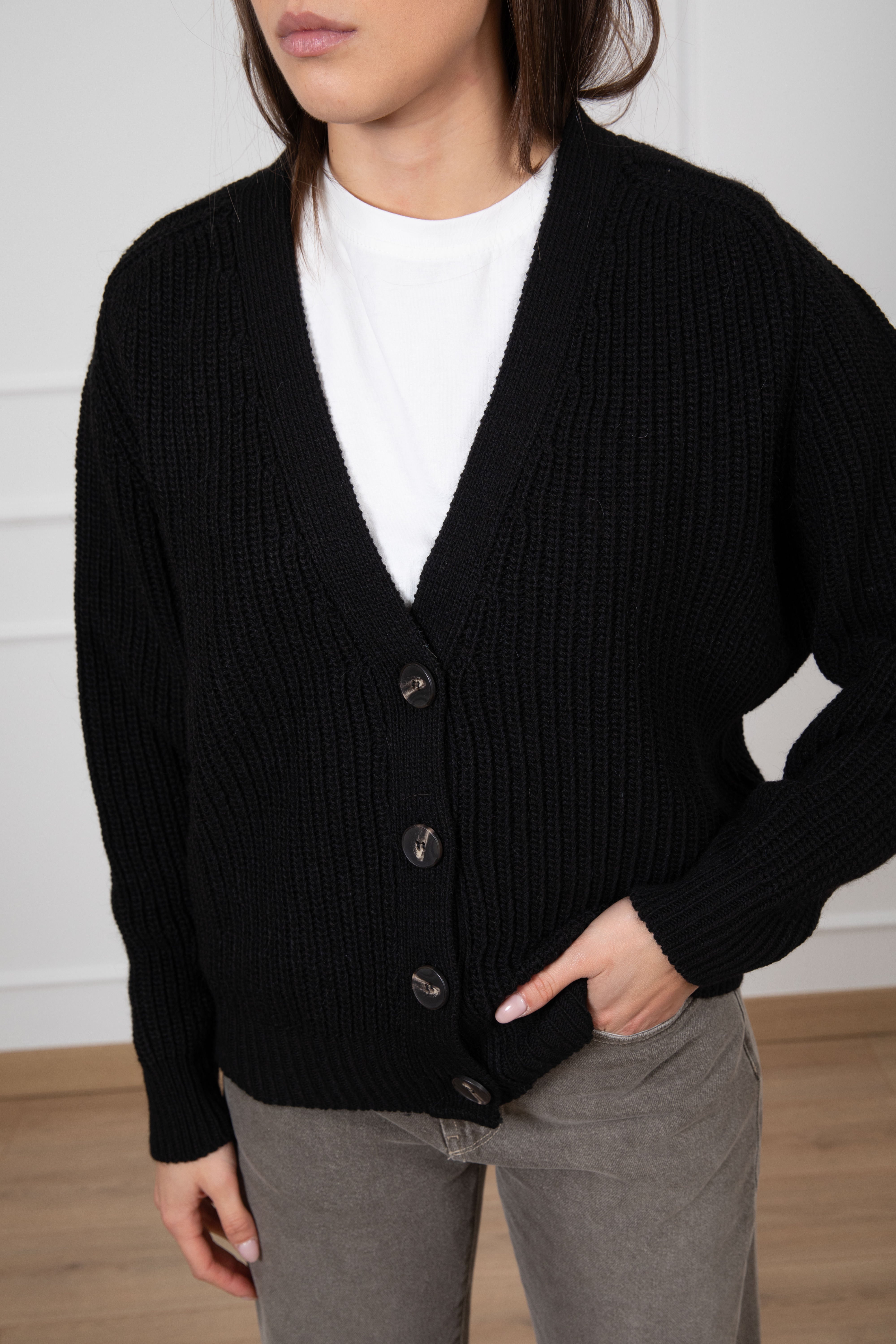 Cardigan in maglia con bottoni Tensione IN