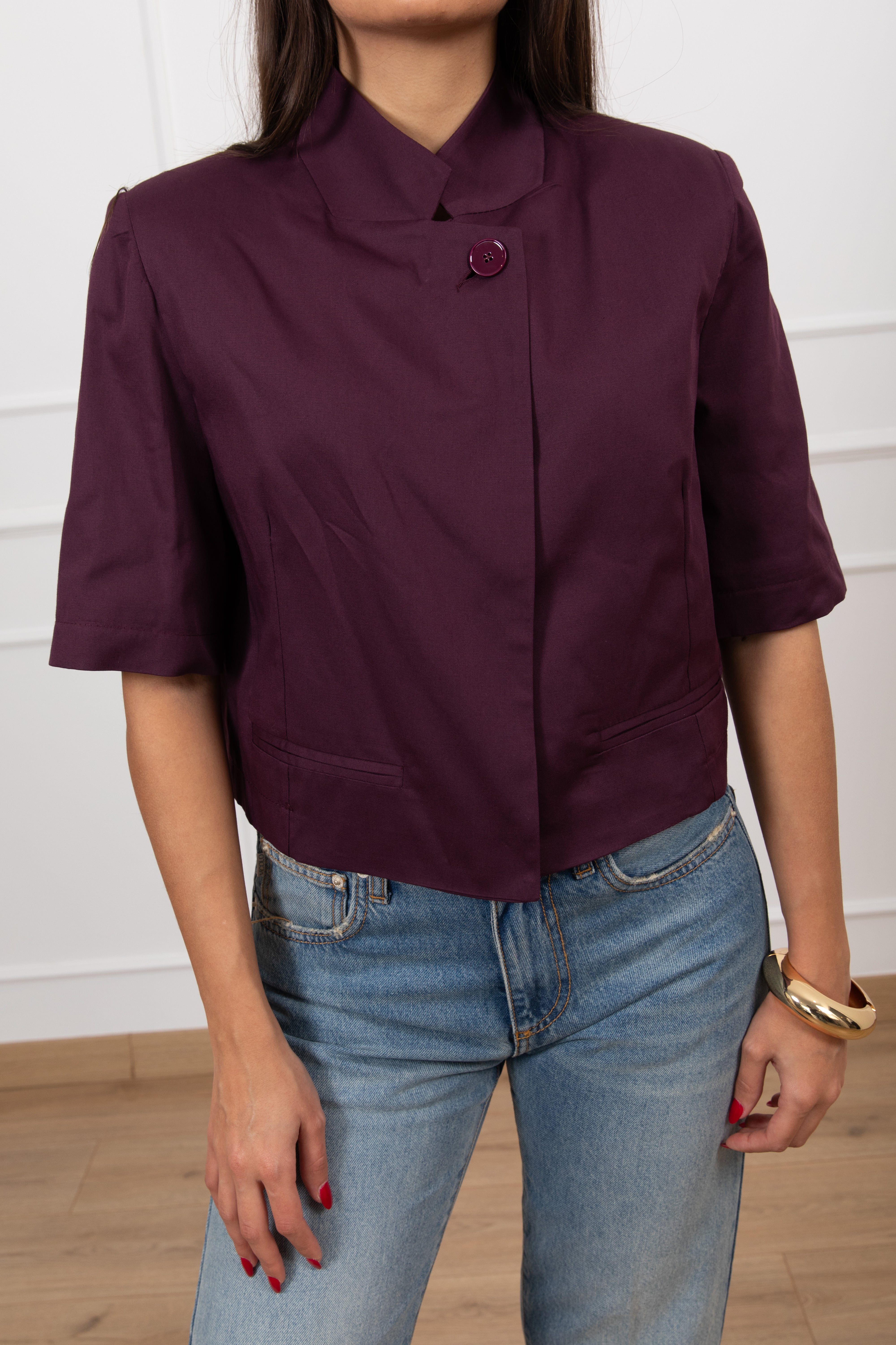 Giacca cropped con bottone alto ViCOLO