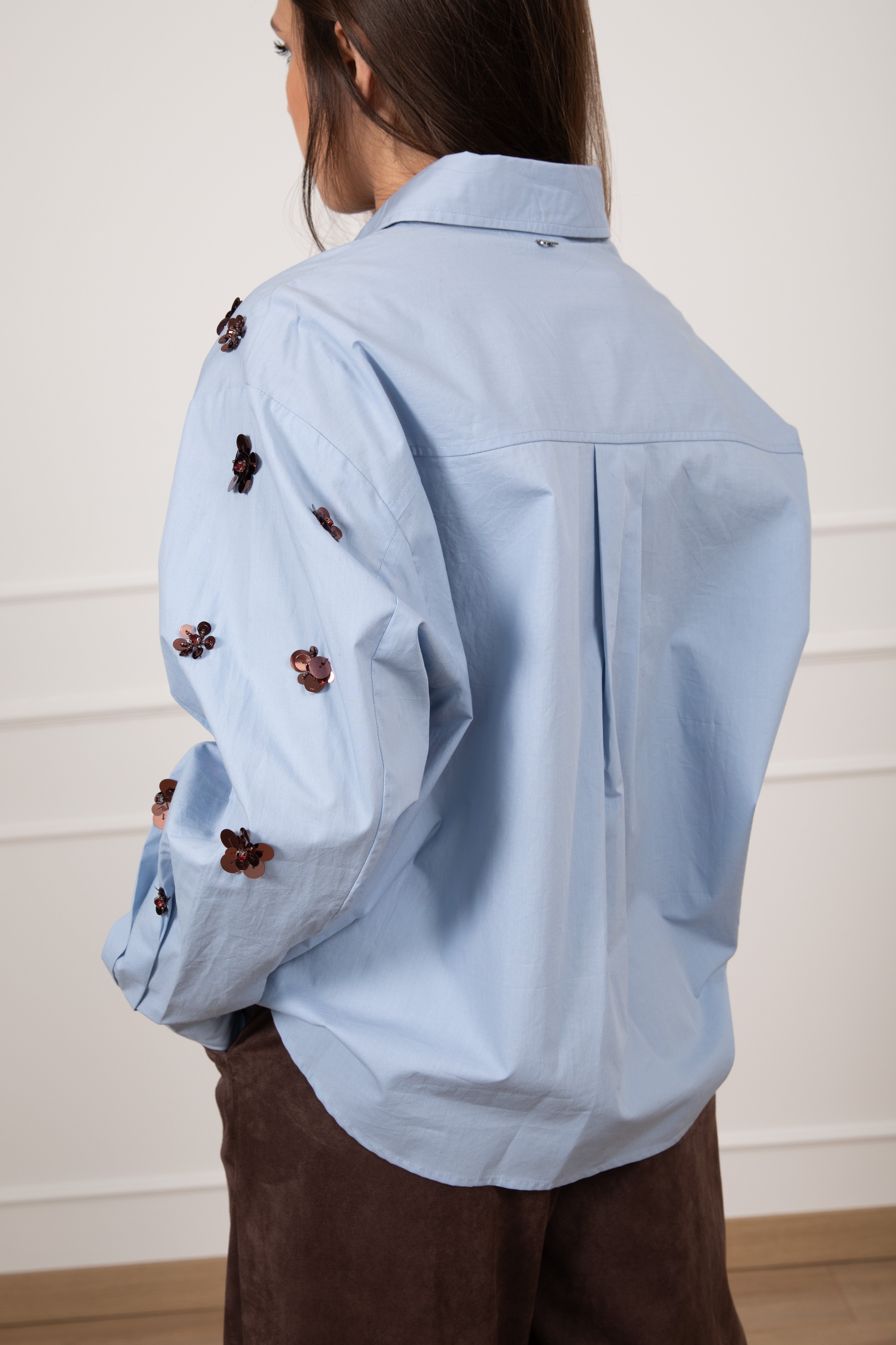Camicia in cotone con applicazioni Dixie