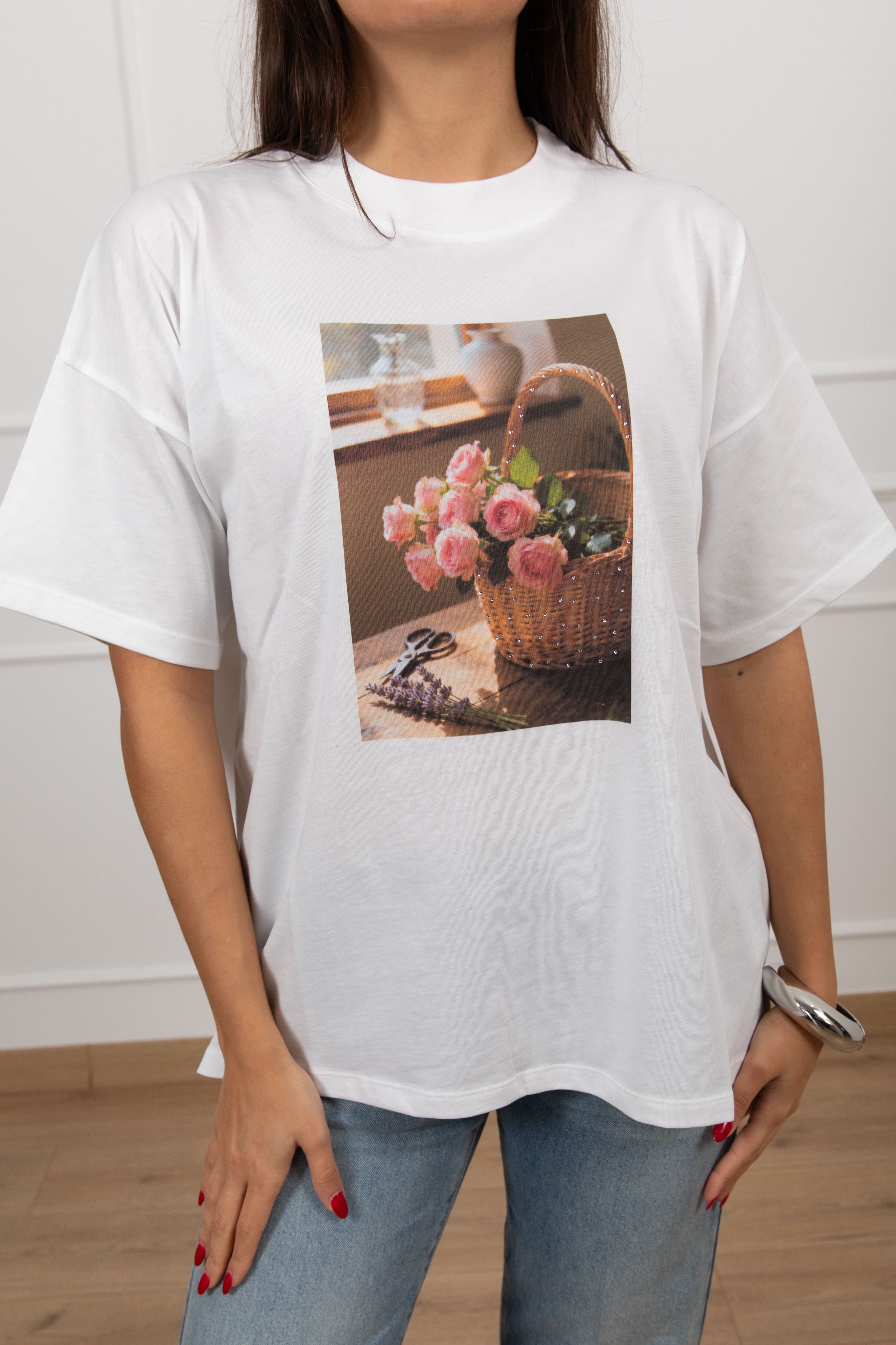 T-shirt over-size cestino flowers con strass ViCOLO