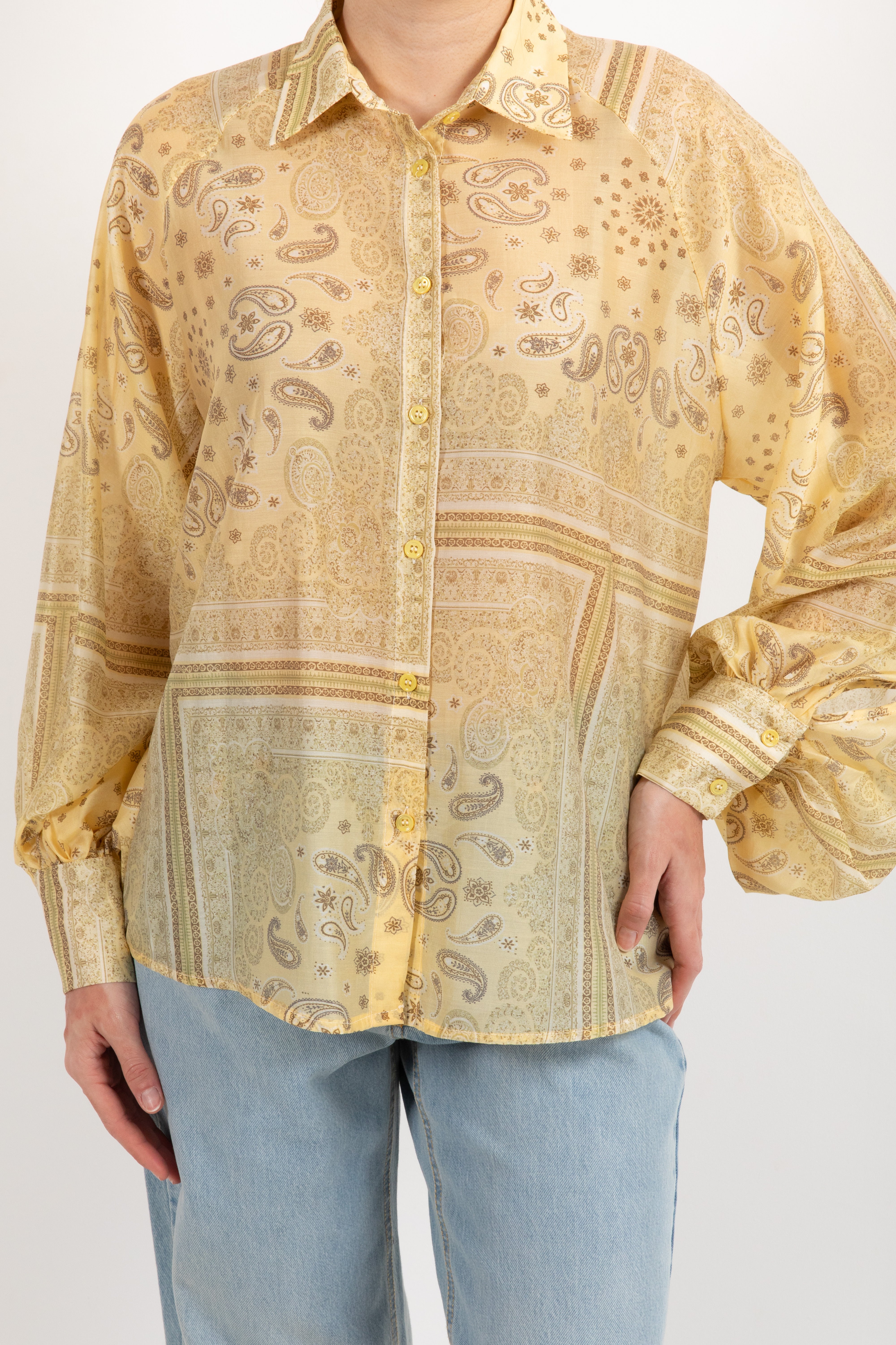 Camicia in lyocell fantasia bandana gialla ViCOLO