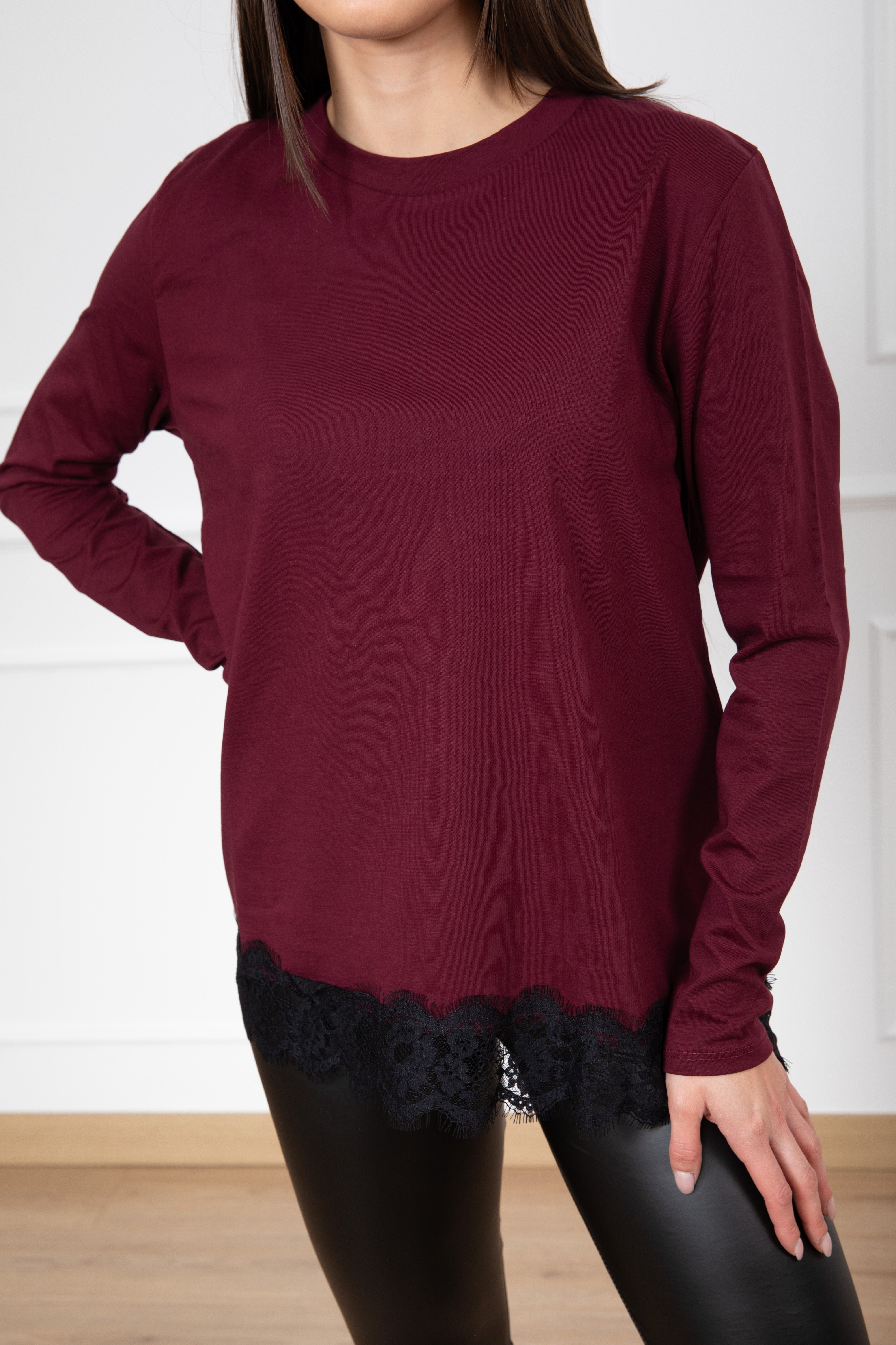 T-shirt manica lunga con fondo in pizzo Susy Mix