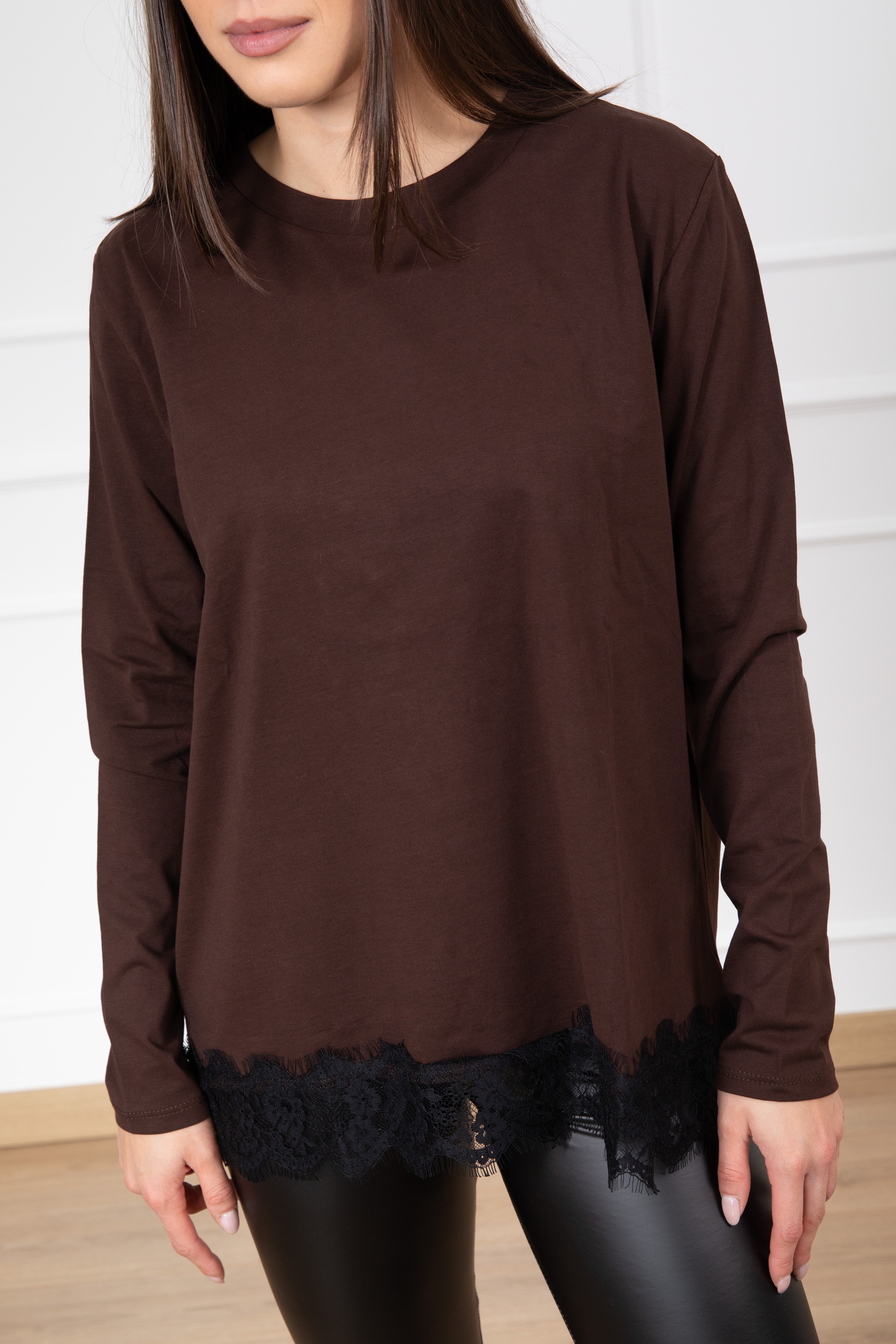 T-shirt manica lunga con fondo in pizzo Susy Mix