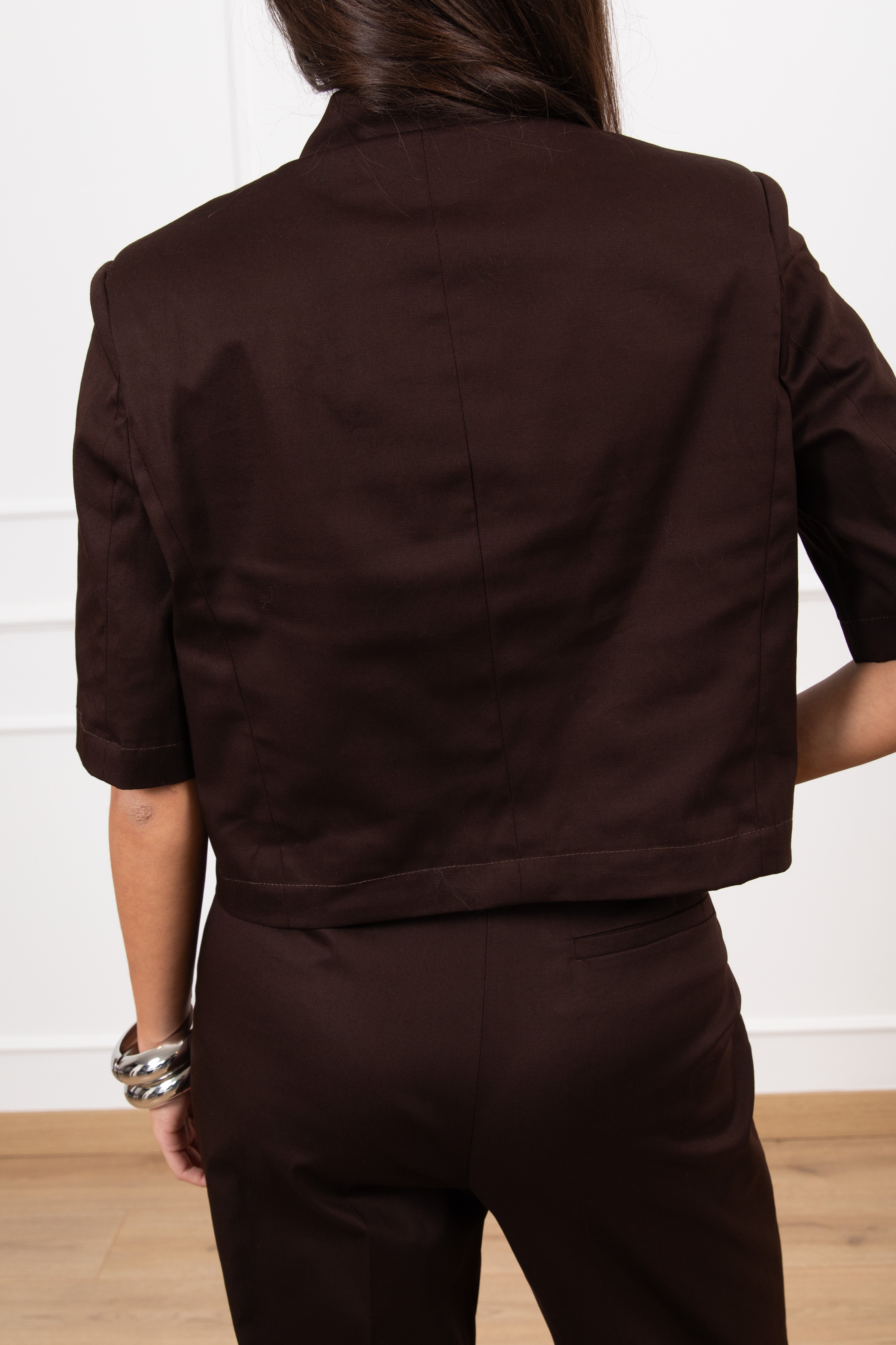 Giacca cropped con bottone alto ViCOLO
