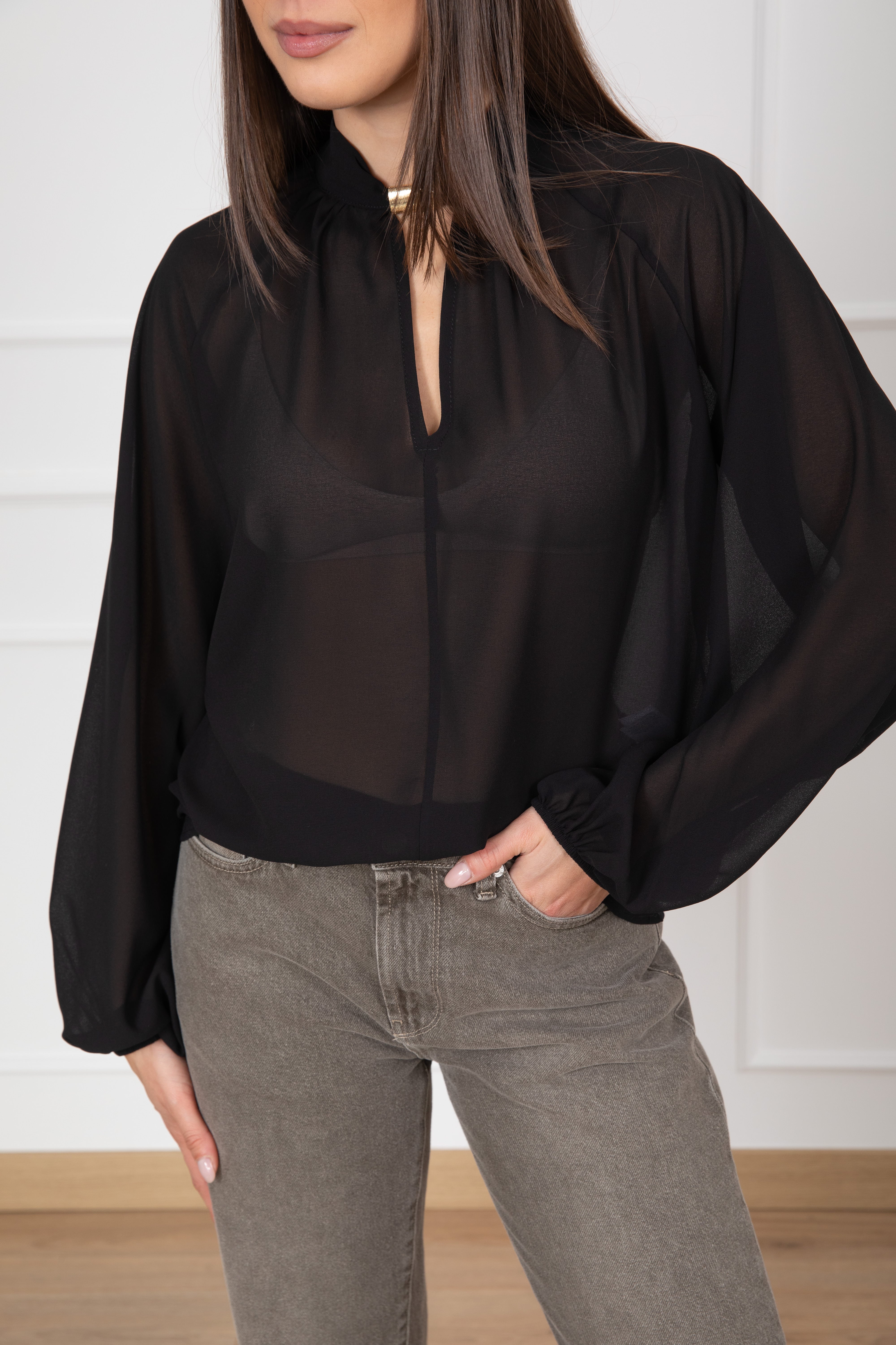 Blusa velata con dettaglio oro Susy Mix