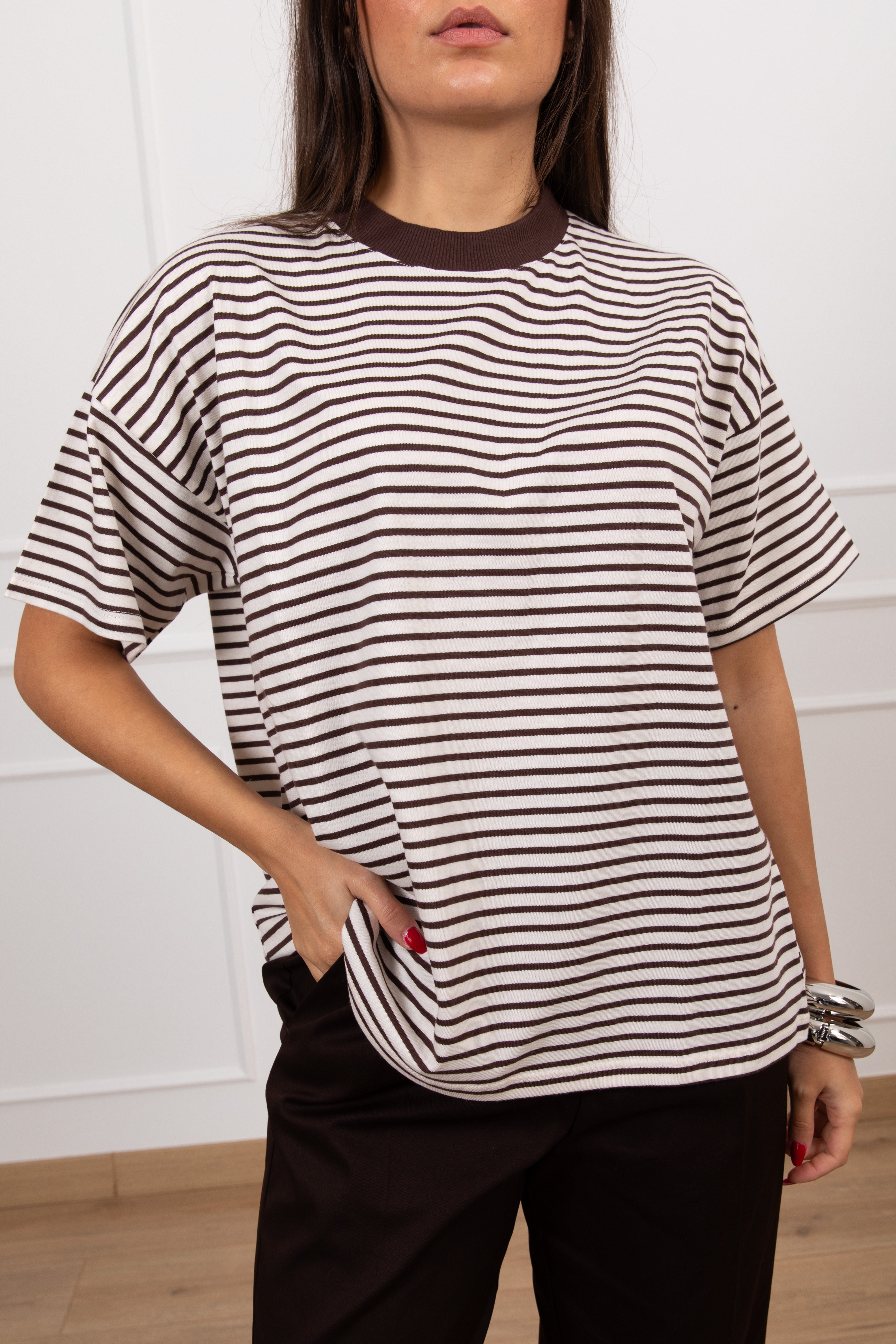 T-shirt over-size a righe ViCOLO