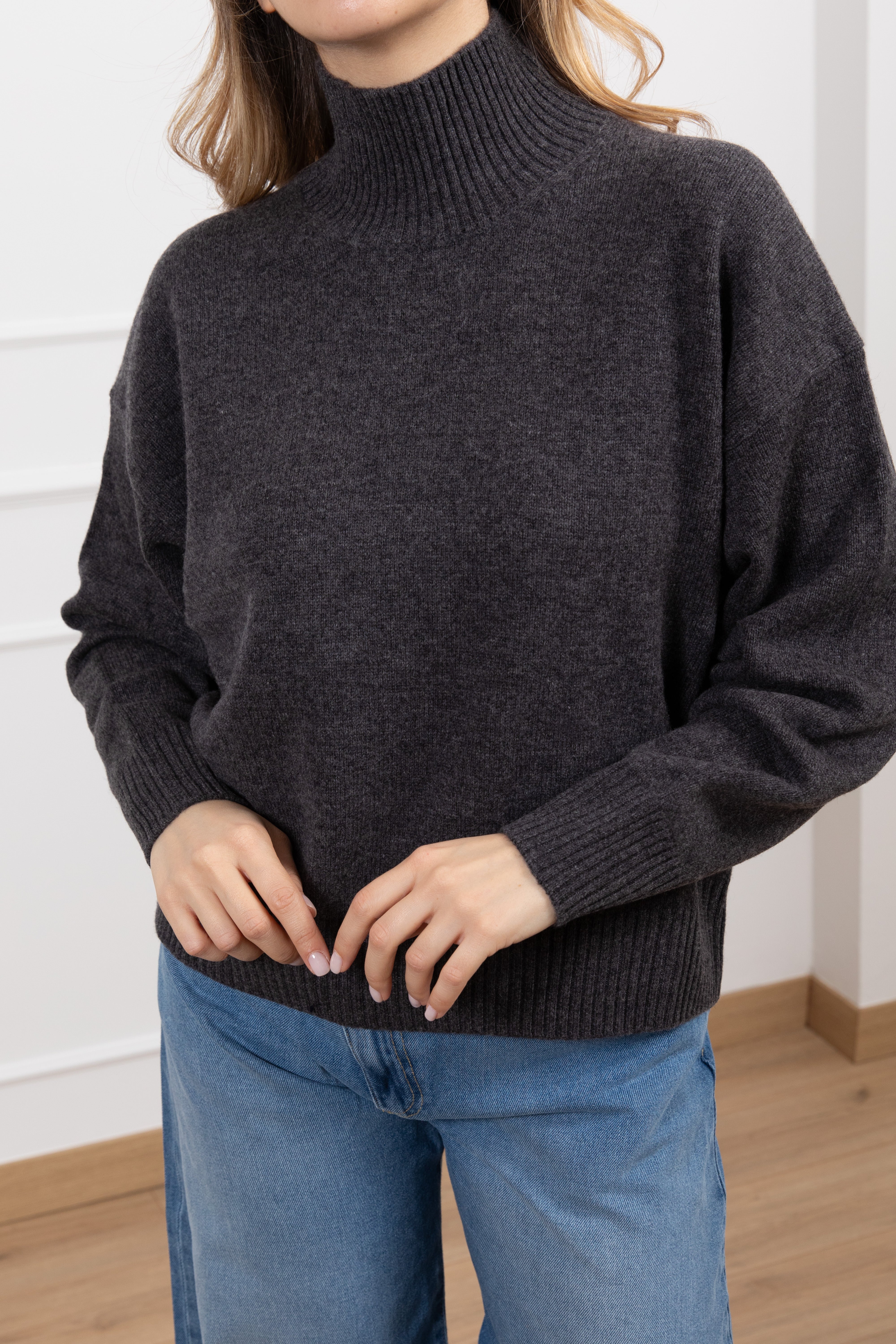 Pull mezzo-collo 100% lana Tensione IN