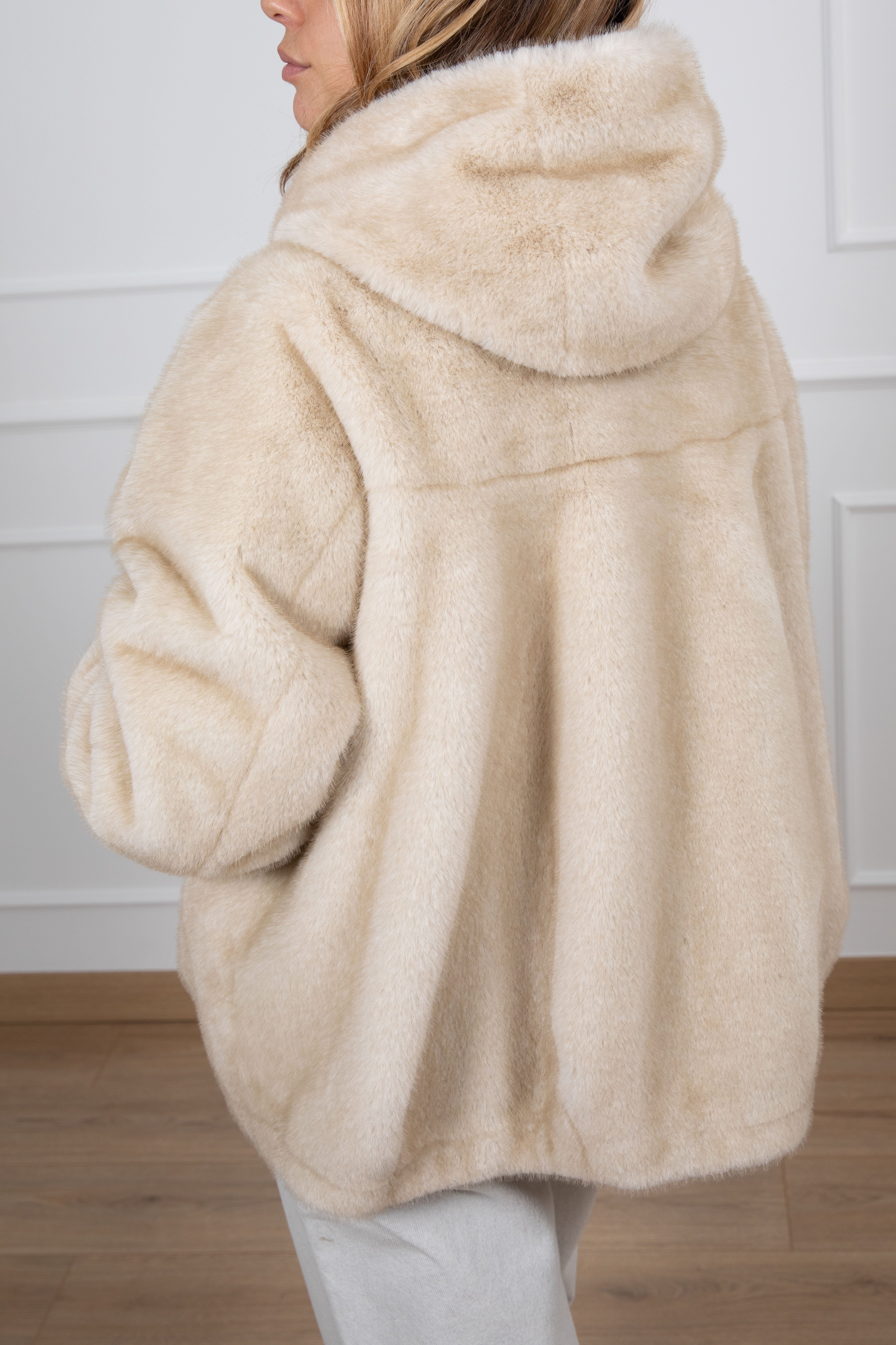Eco-visone bomber con cappuccio Susy Mix