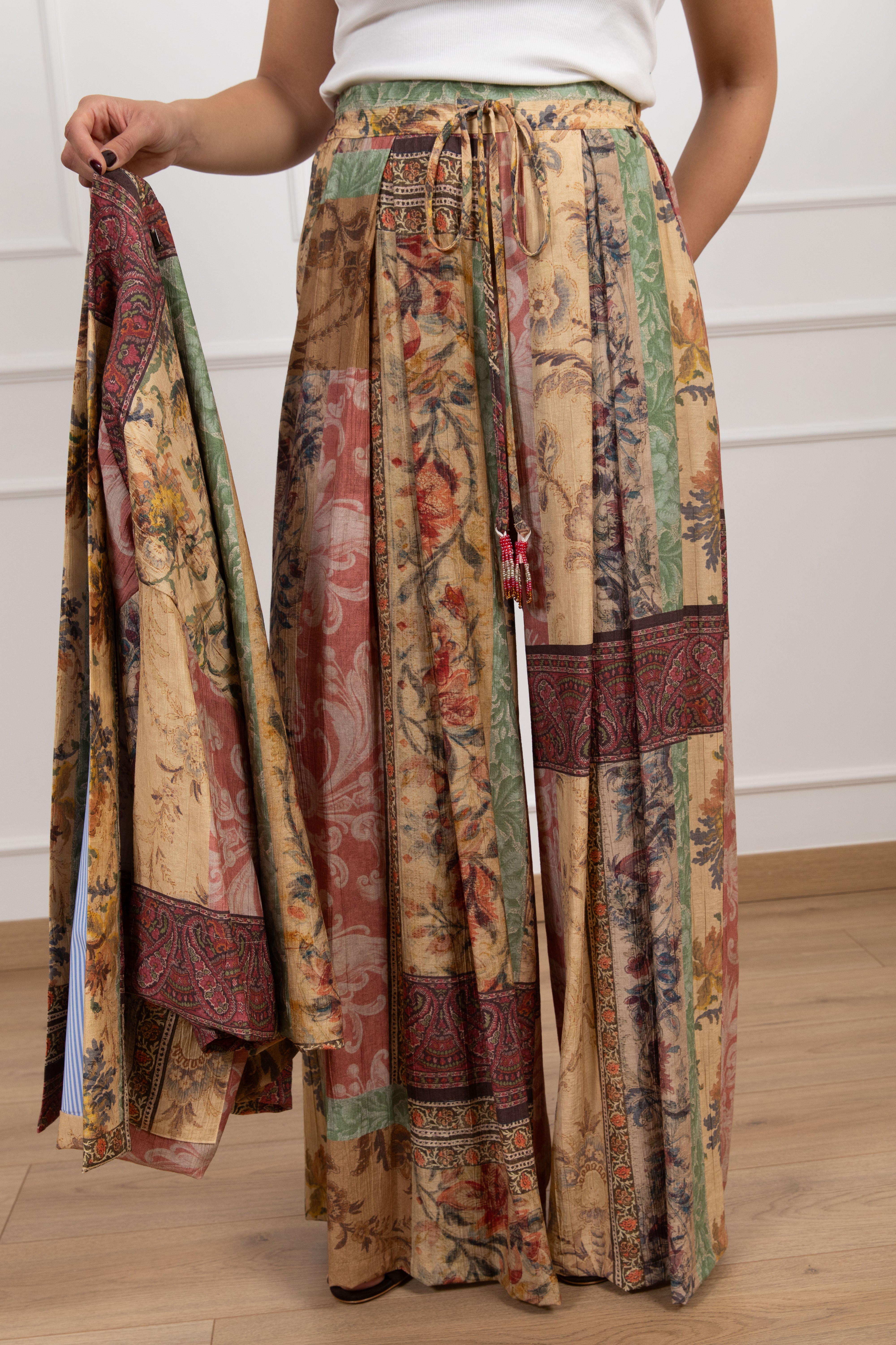 Pantalone in viscosa fantasia arabica Dixie