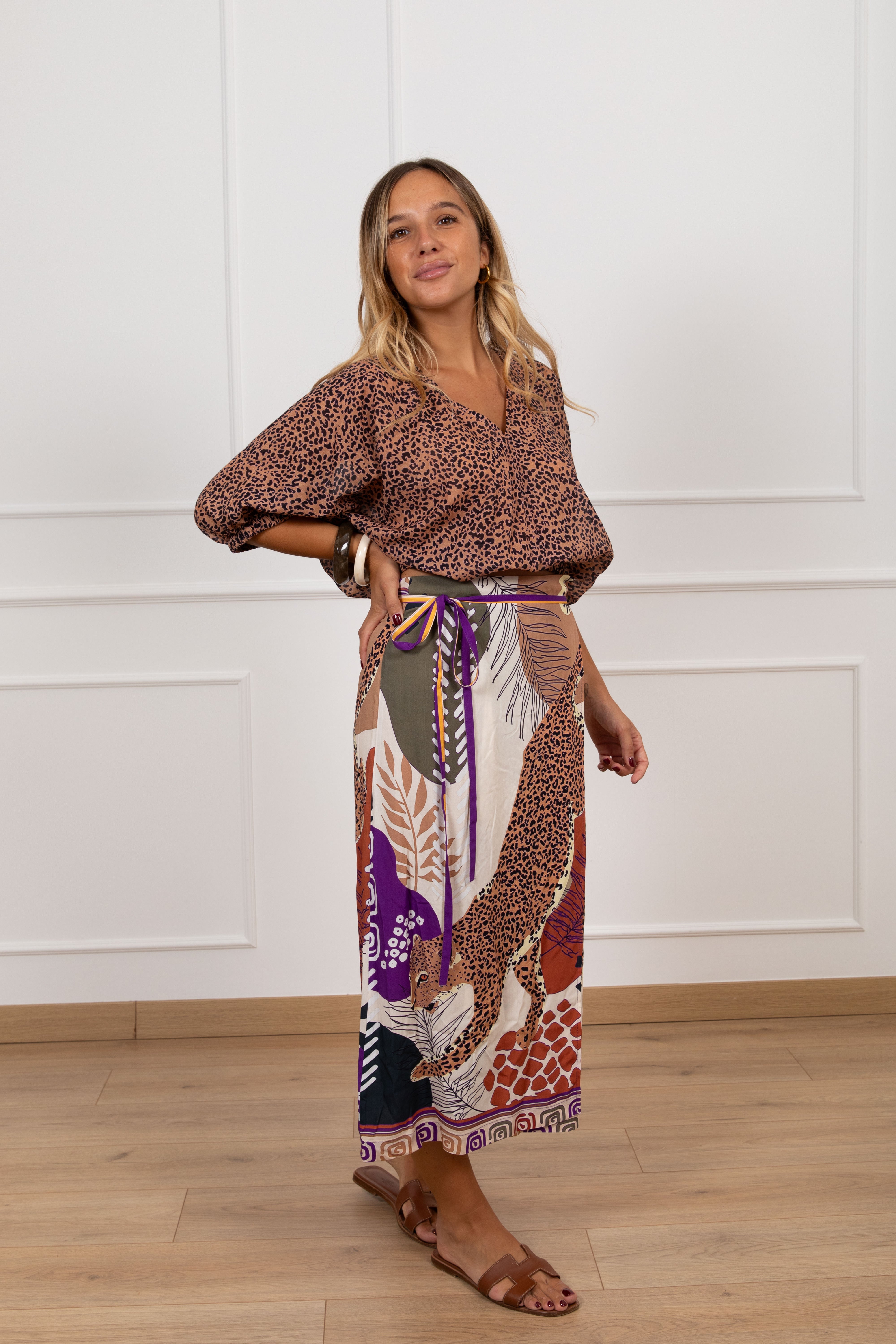 Coordinato camicia animalier e gonna lunga pareo fantasia tigri ViCOLO