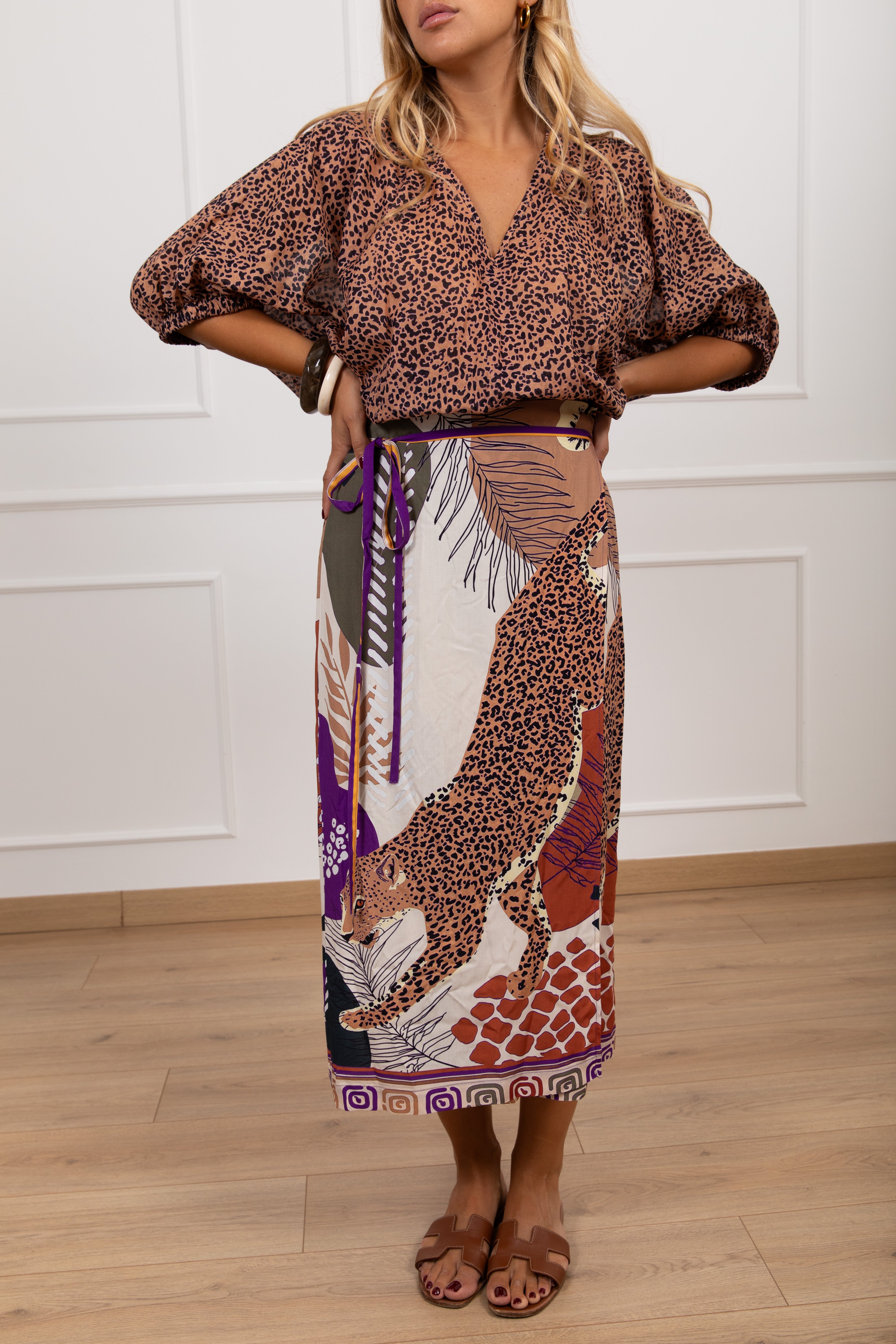 Coordinato camicia animalier e gonna lunga pareo fantasia tigri ViCOLO