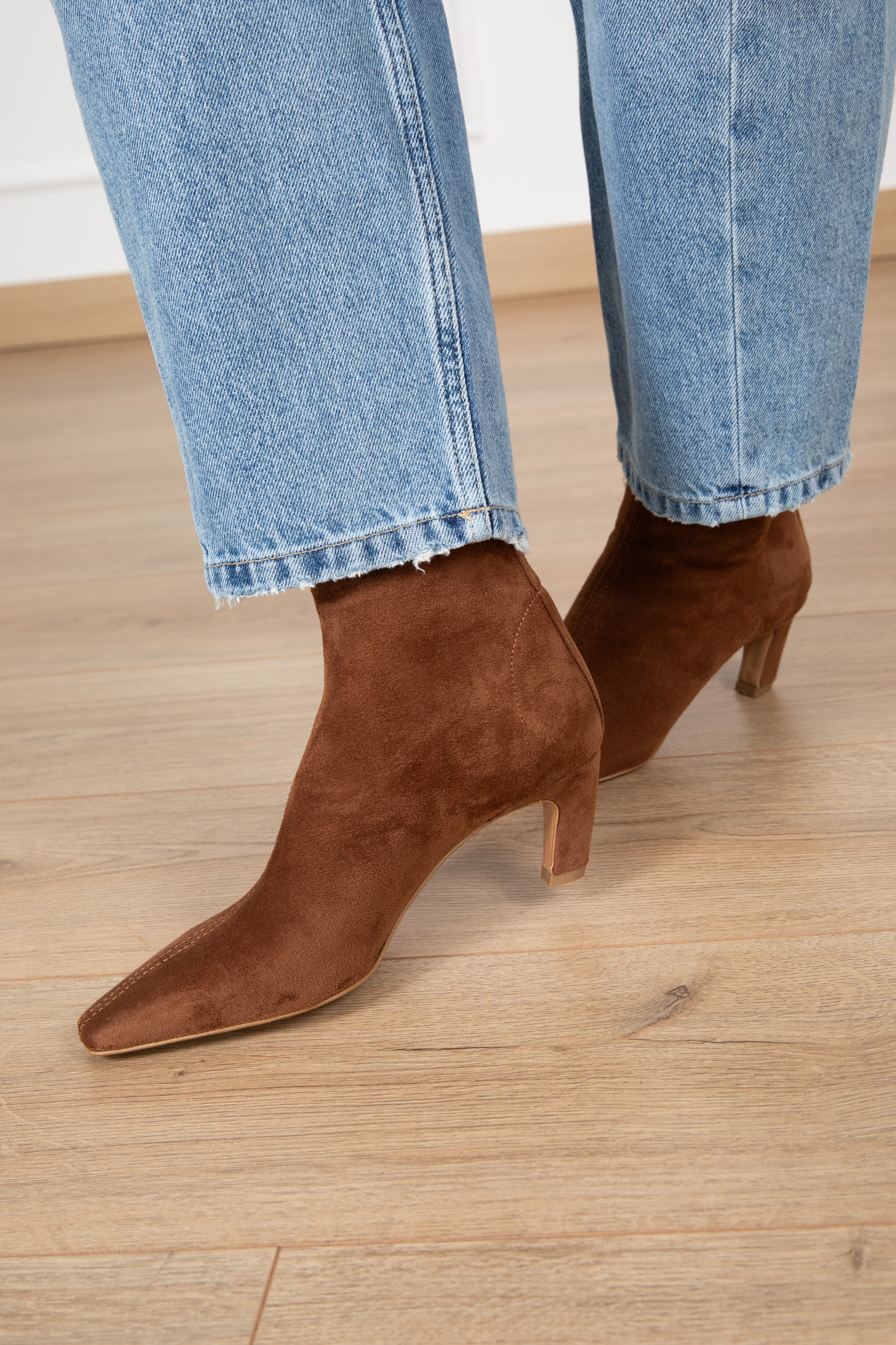 Stivaletto a calzino in camoscio Ovyé