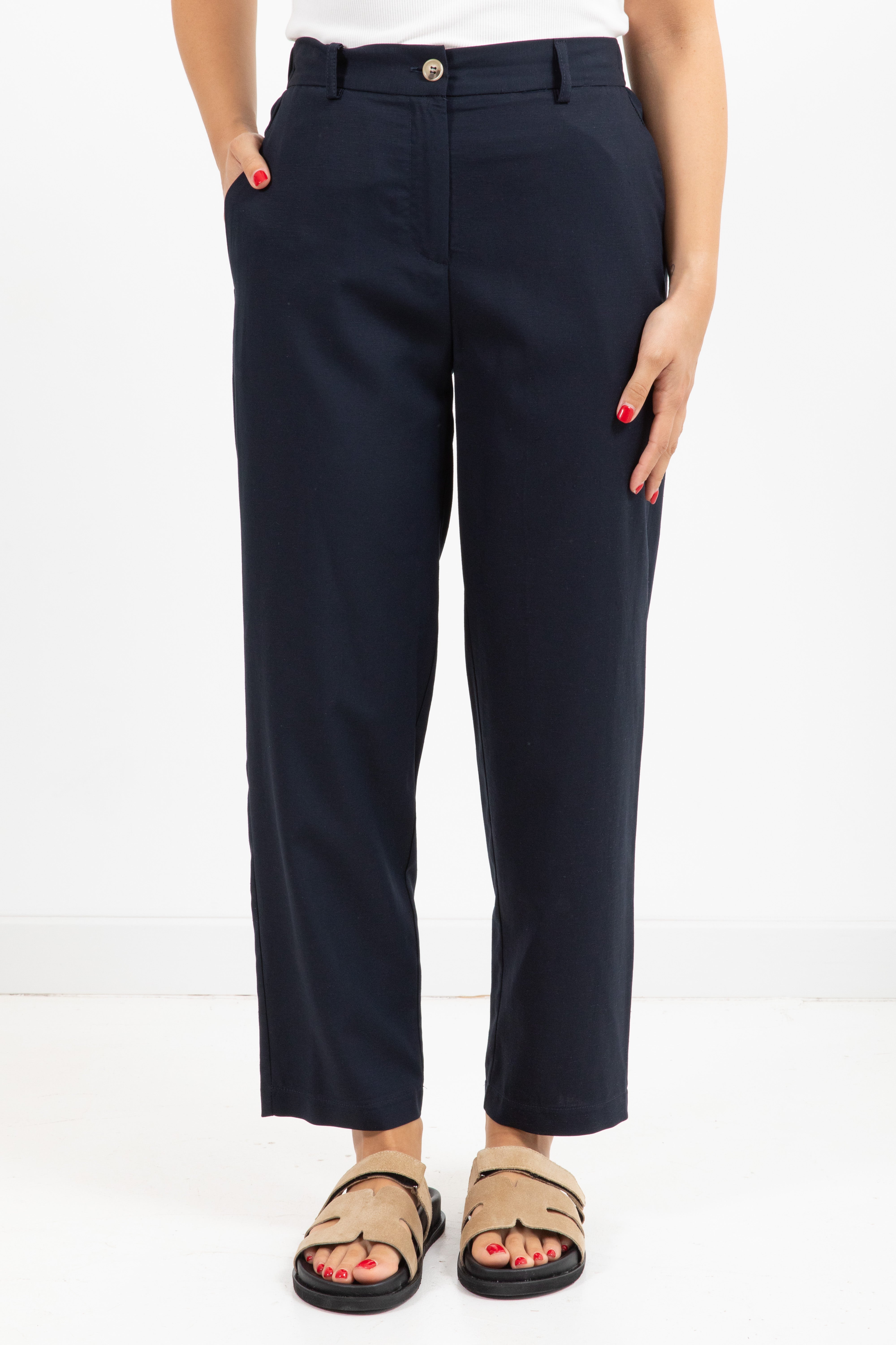 Pantalone carrot-fit in lino e viscosa ViCOLO