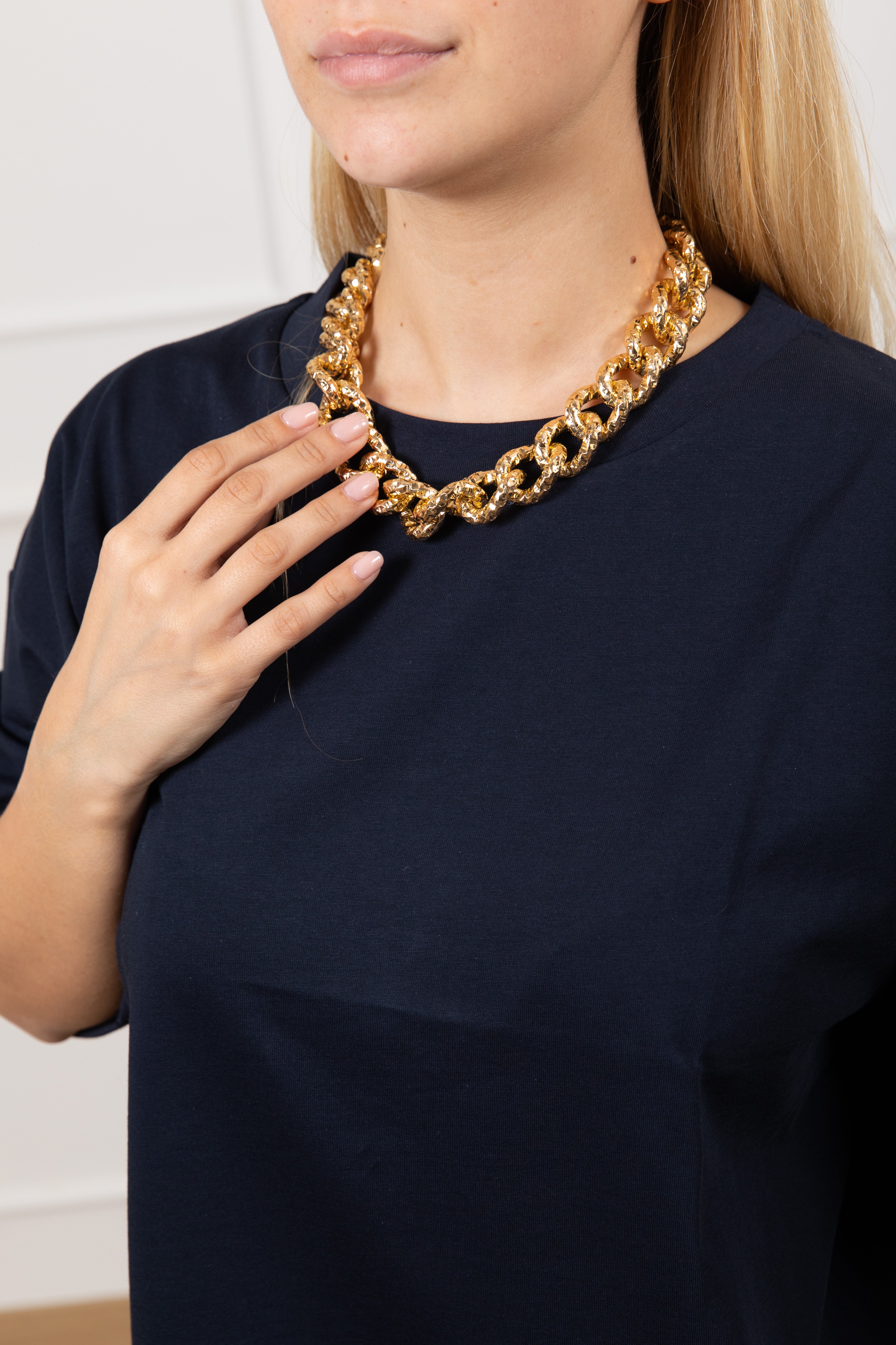 Collana catena martellata