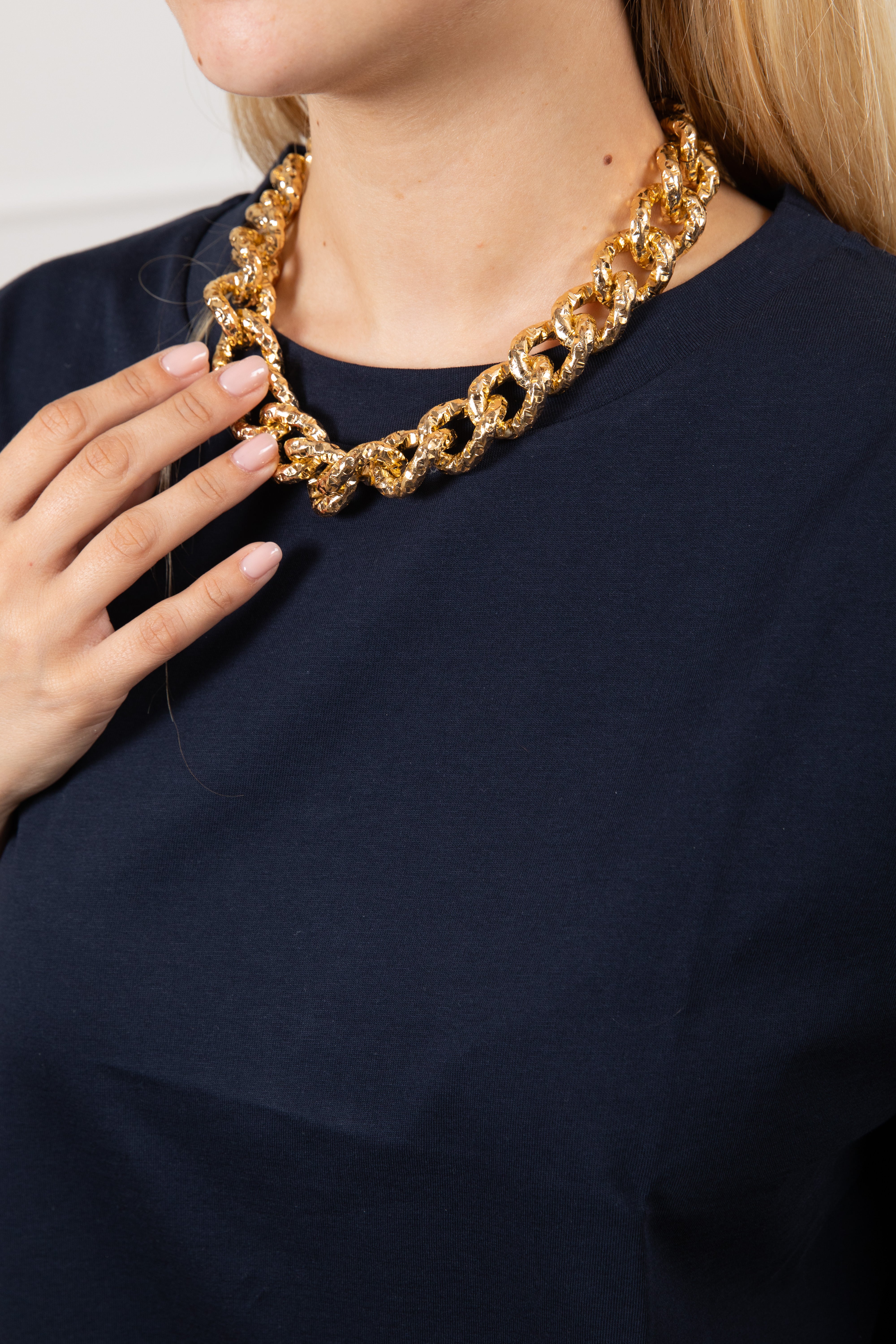 Collana catena martellata