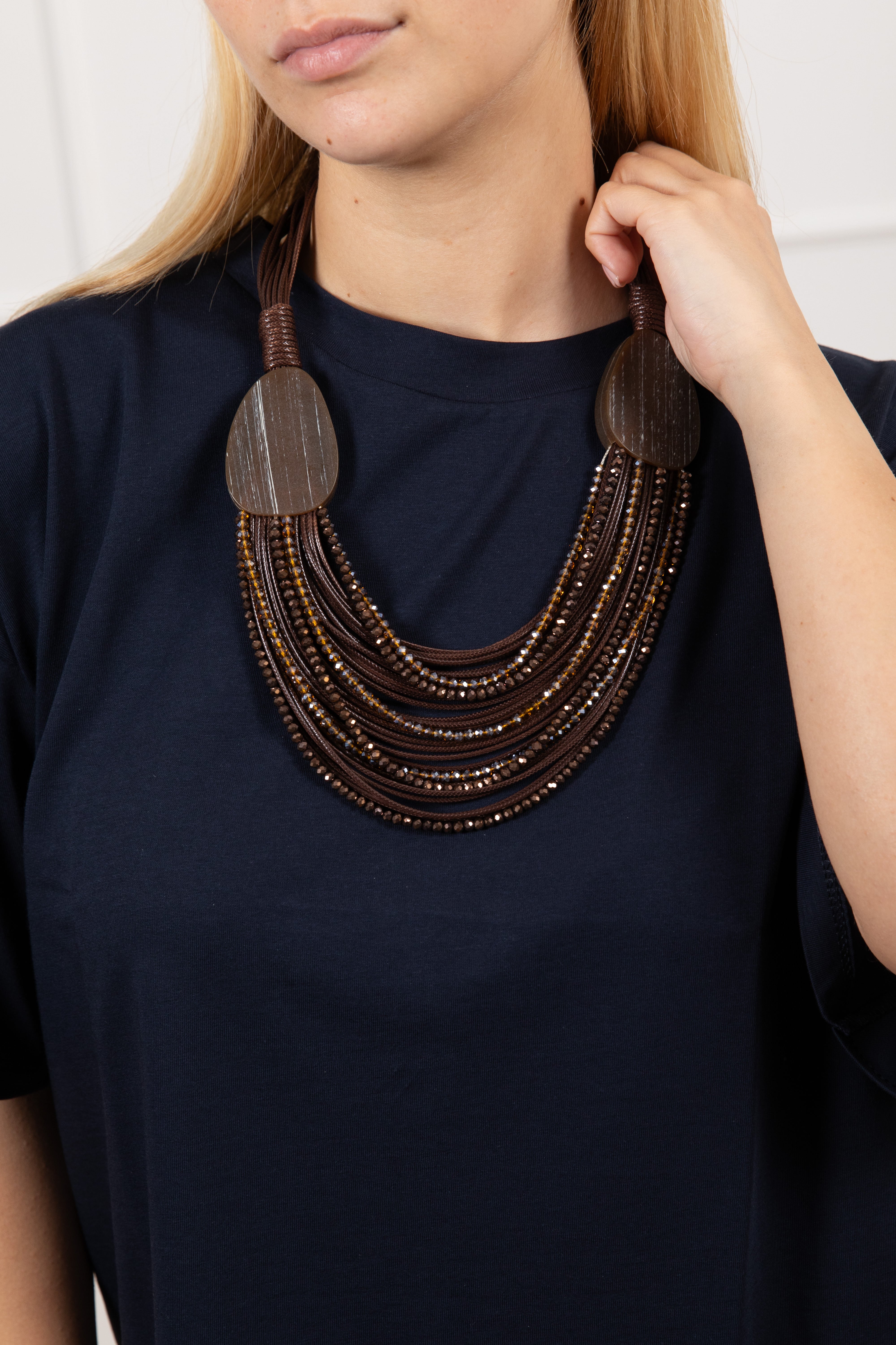 Collana etnica multifilo