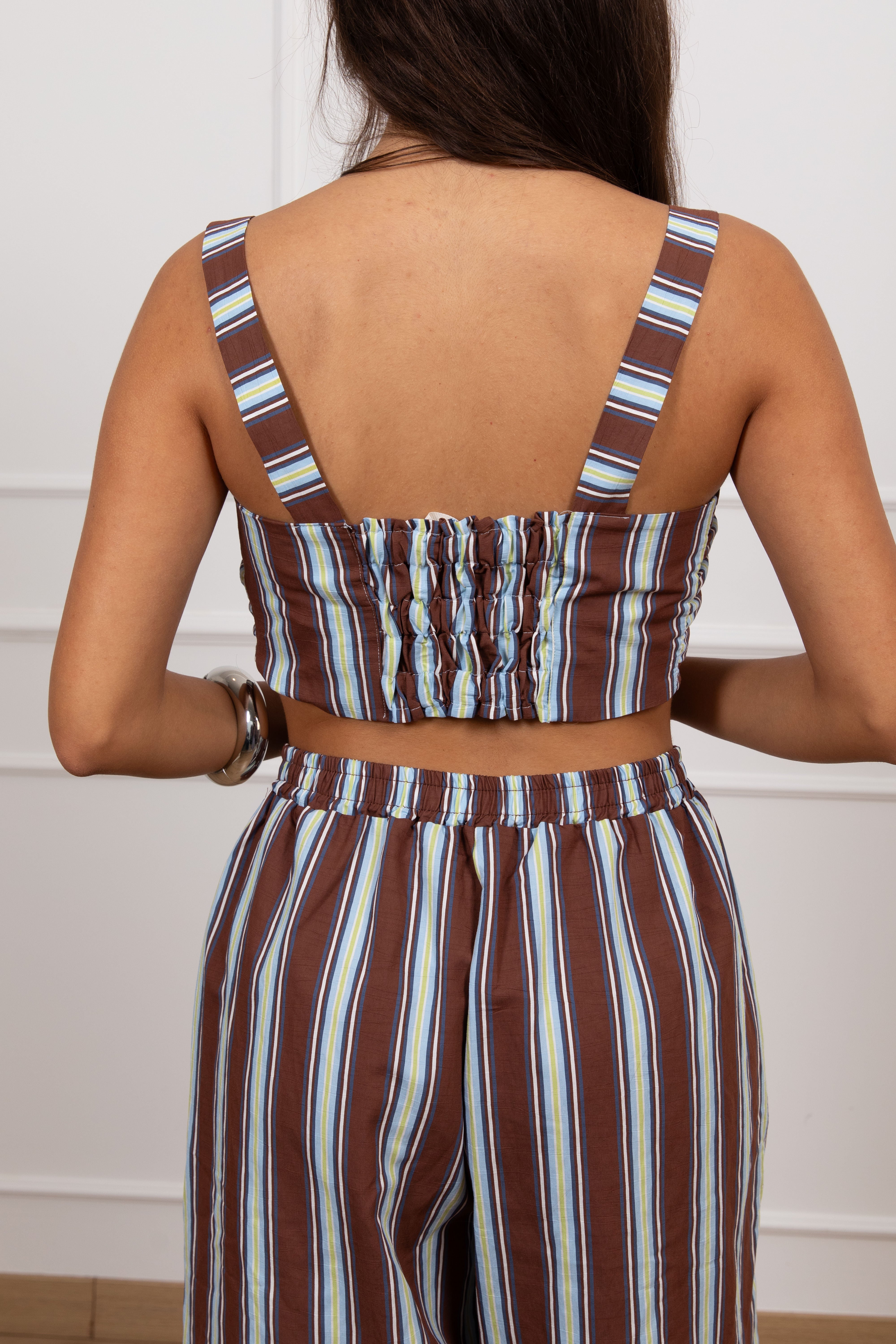 Top riga multicolor con fiocco ViCOLO
