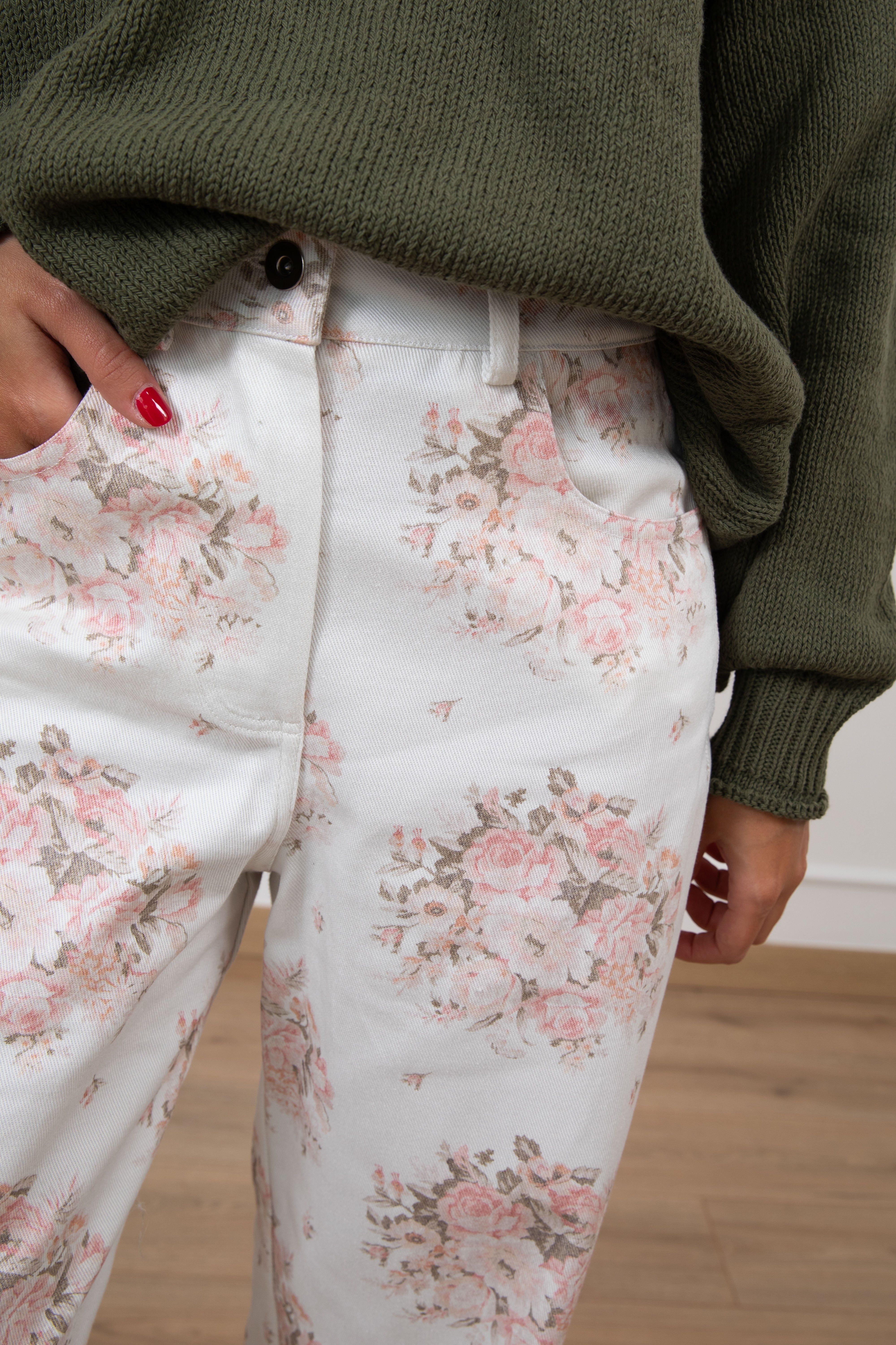 Jeans fantasia flowers ViCOLO