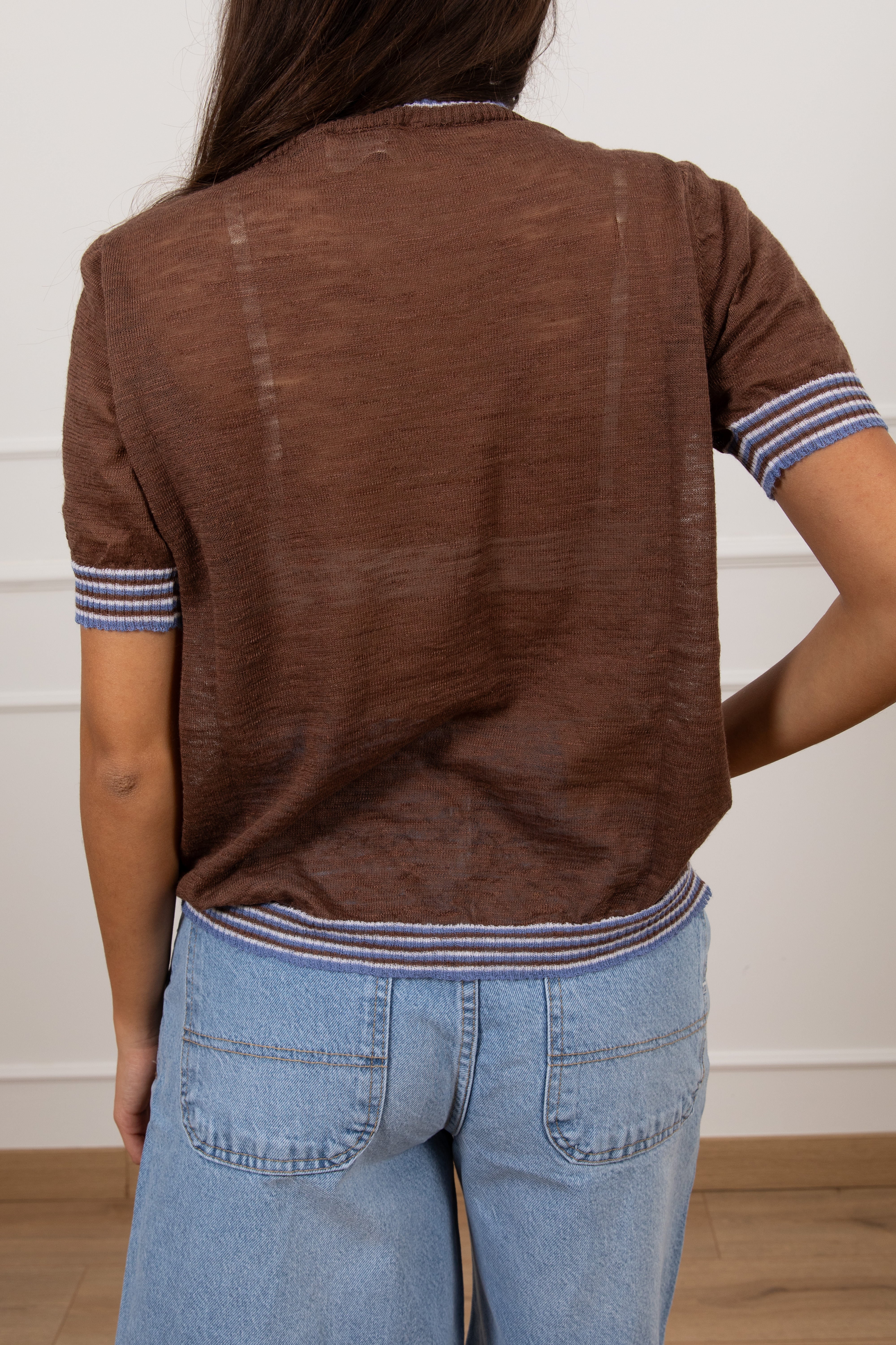 T-shirt fiammata con profili a righe ViCOLO