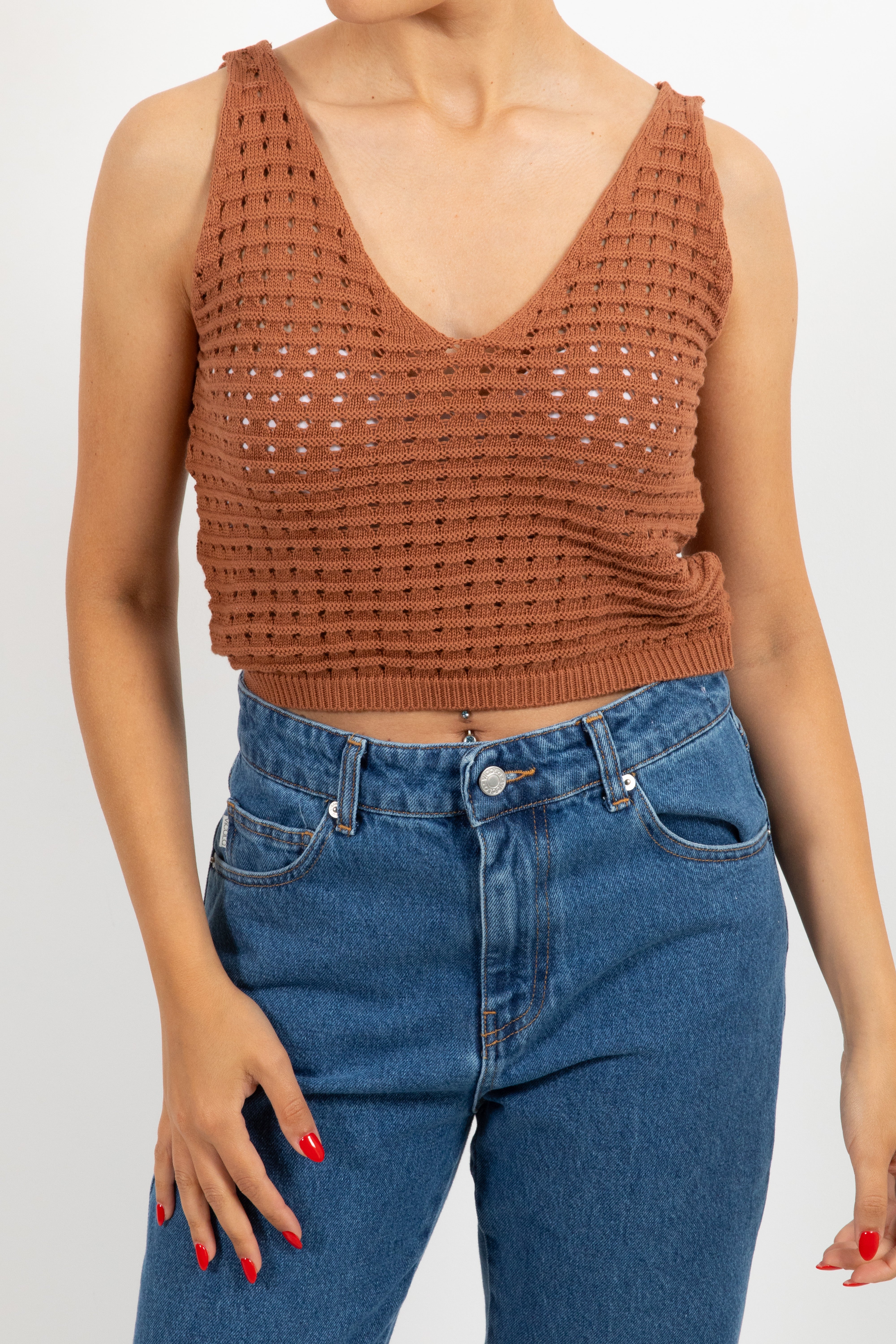 Top cropped in maglia con scollo a "V" ViCOLO