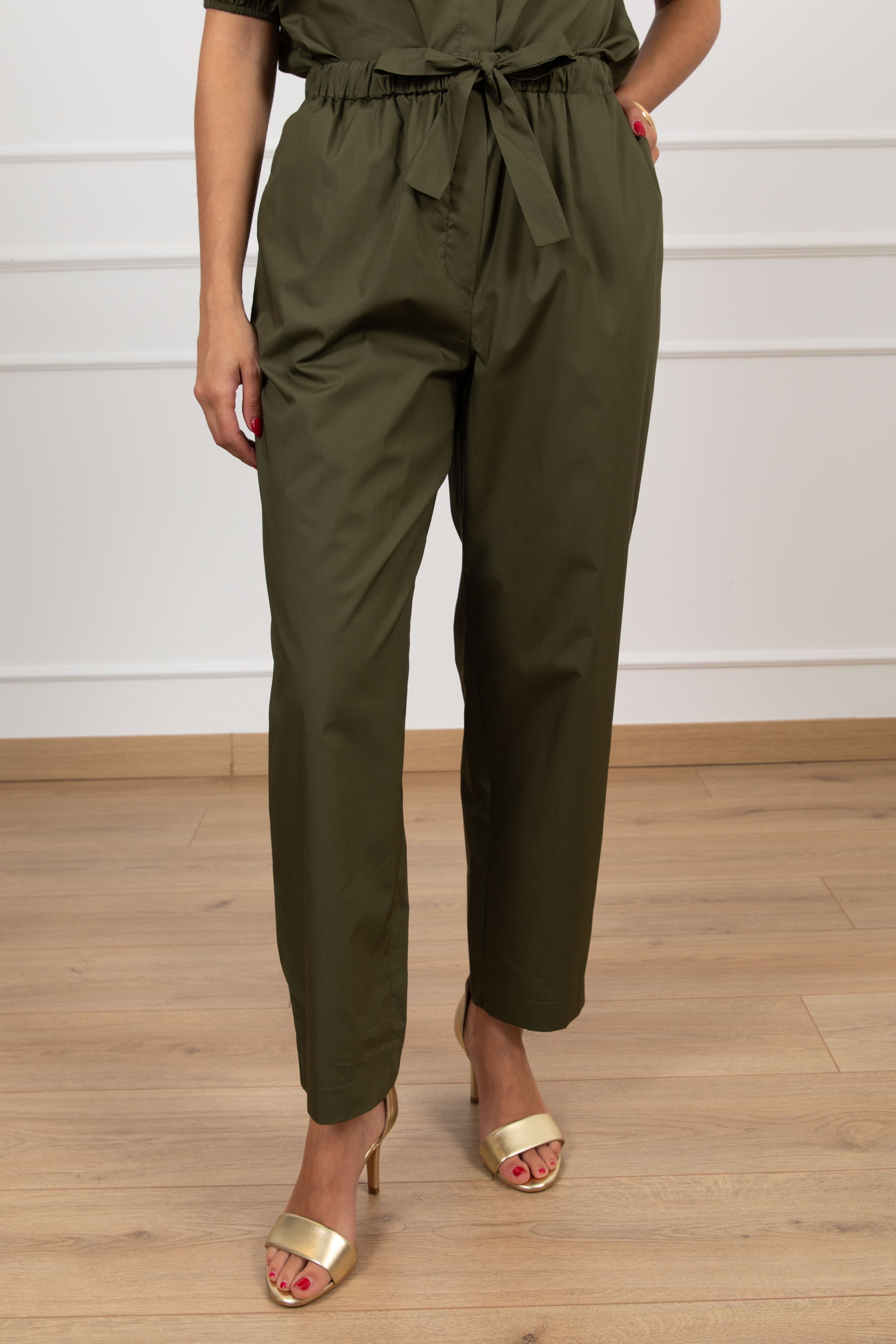 Pantalone a sigaretta in cotone con elastico Motel