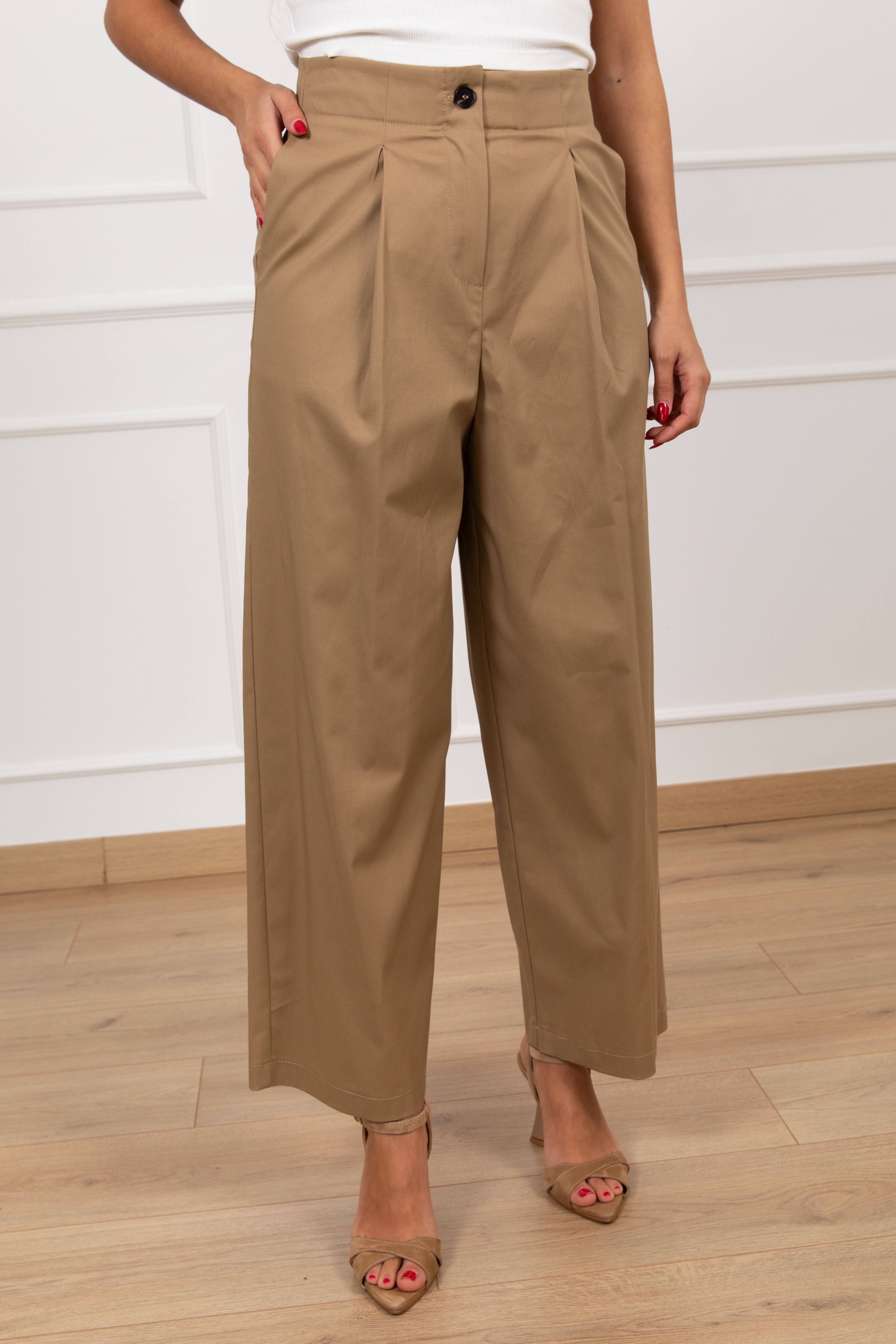 Pantalone in cotone con pinces Tensione IN
