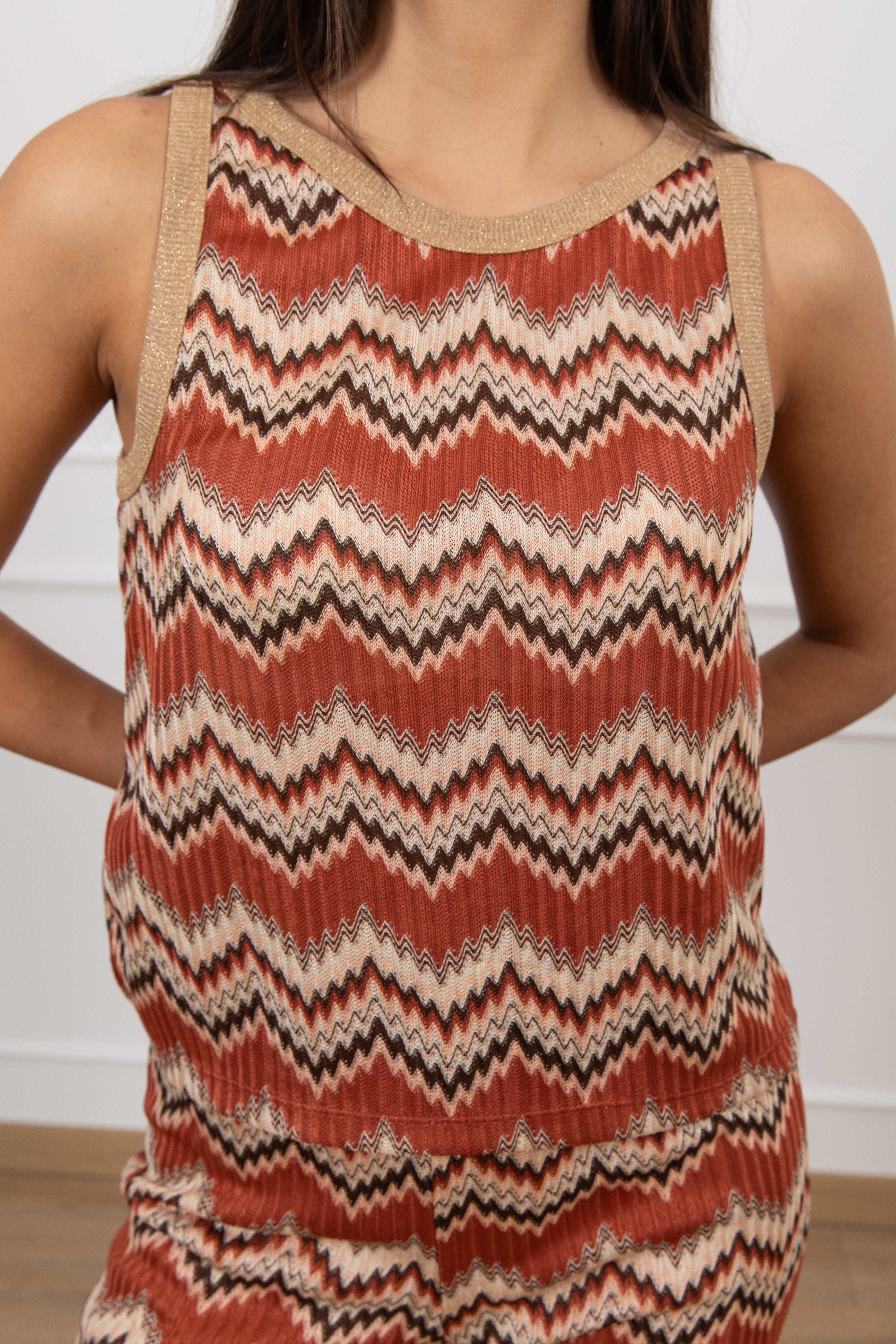 Canotta motivo zig-zag con profilo lurex ViCOLO