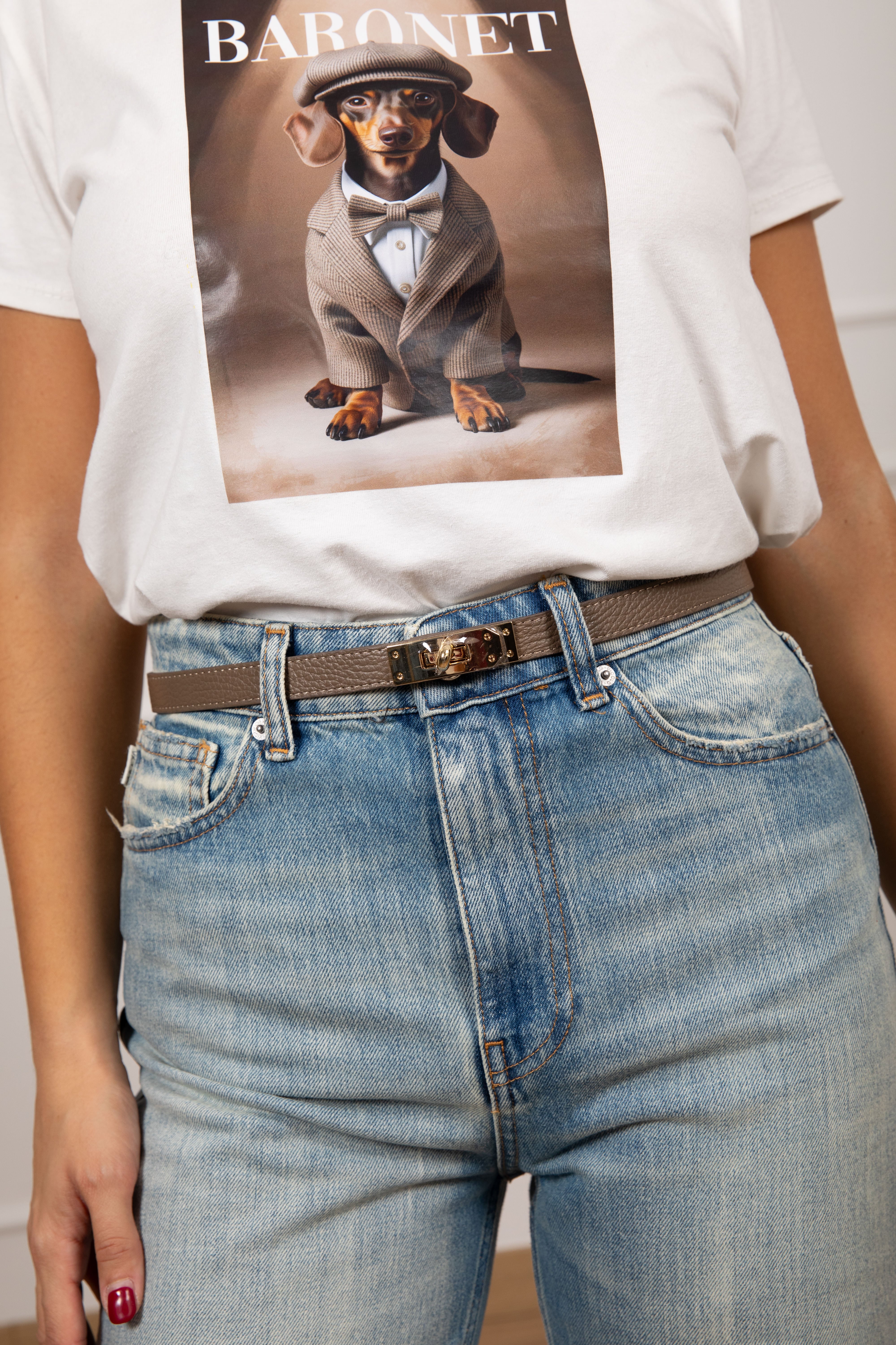 Cintura regolabile in pelle con lucchetto