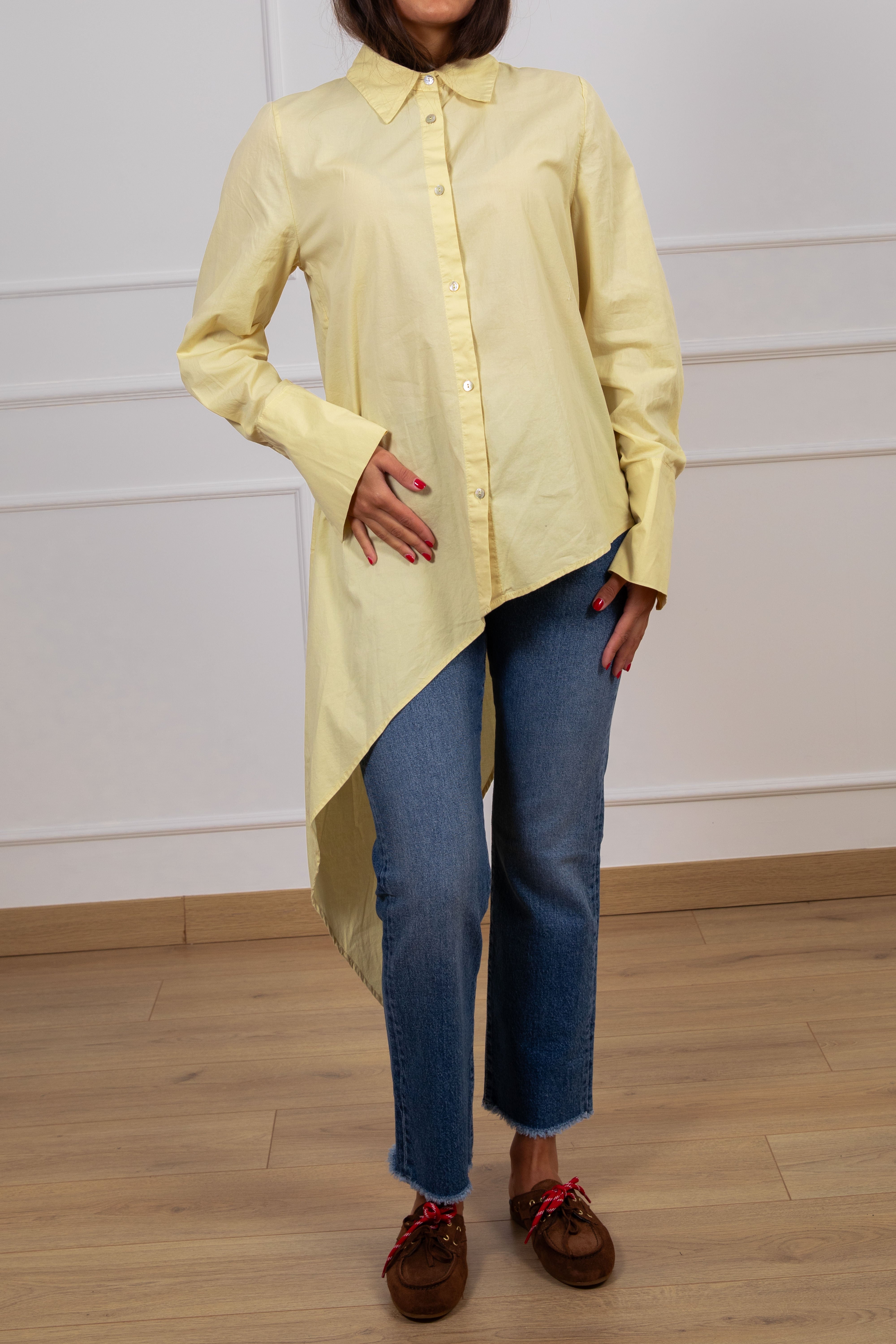 Maxi-camicia con fondo asimmetrico Tensione IN