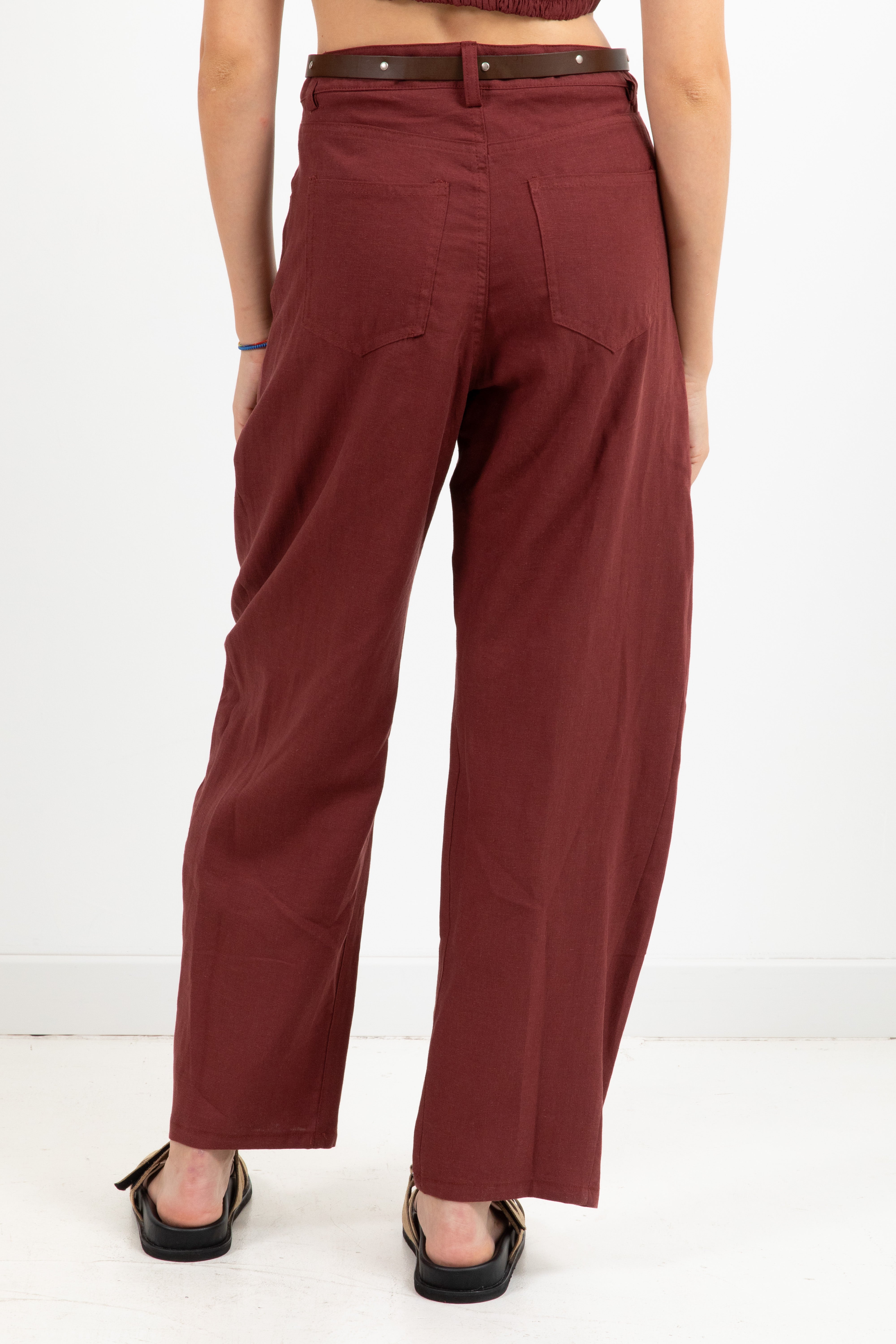 Pantalone egg-fit in lino e viscosa Tensione IN