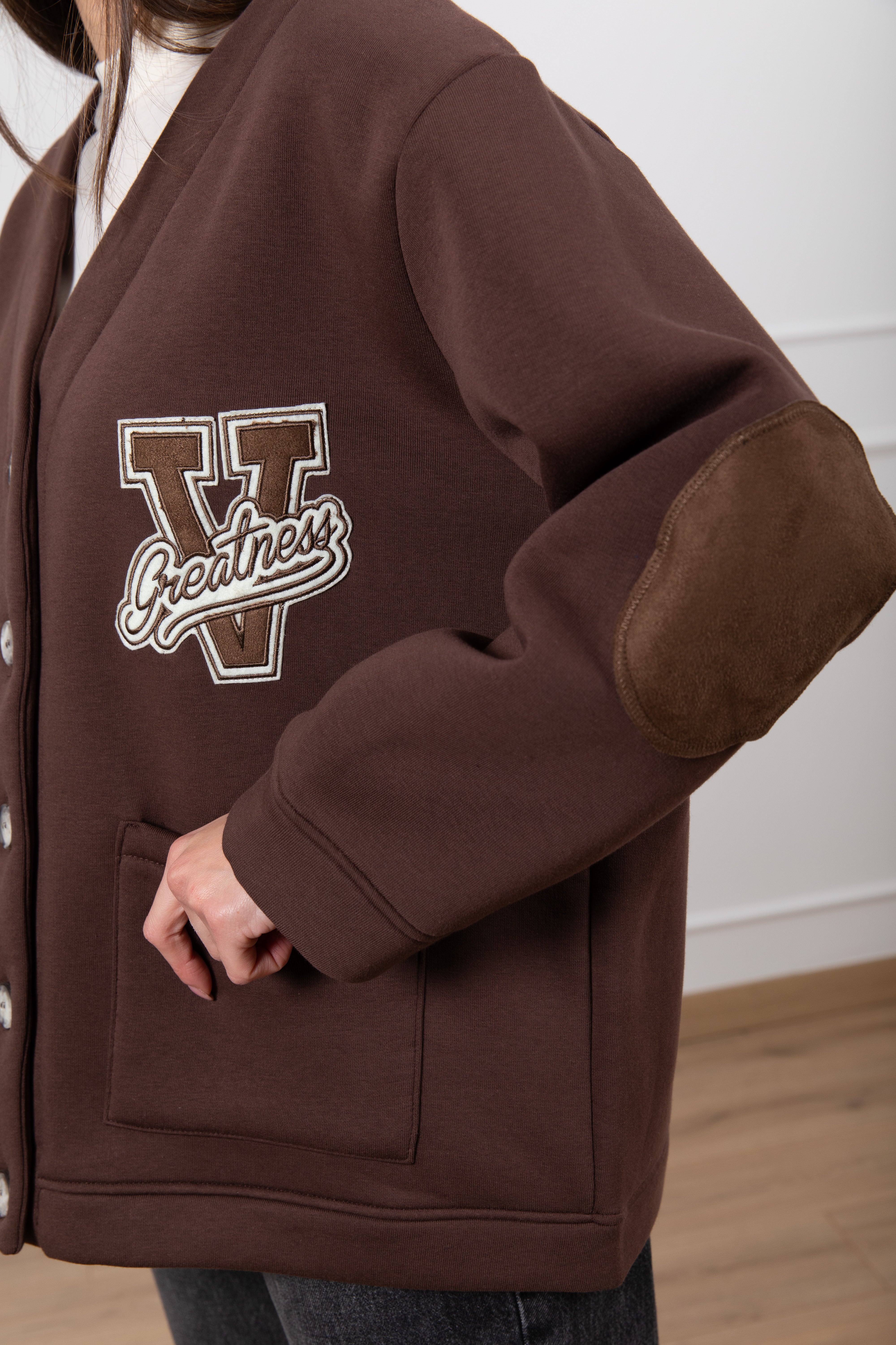 Cardigan in felpa con toppe in eco-camoscio ViCOLO