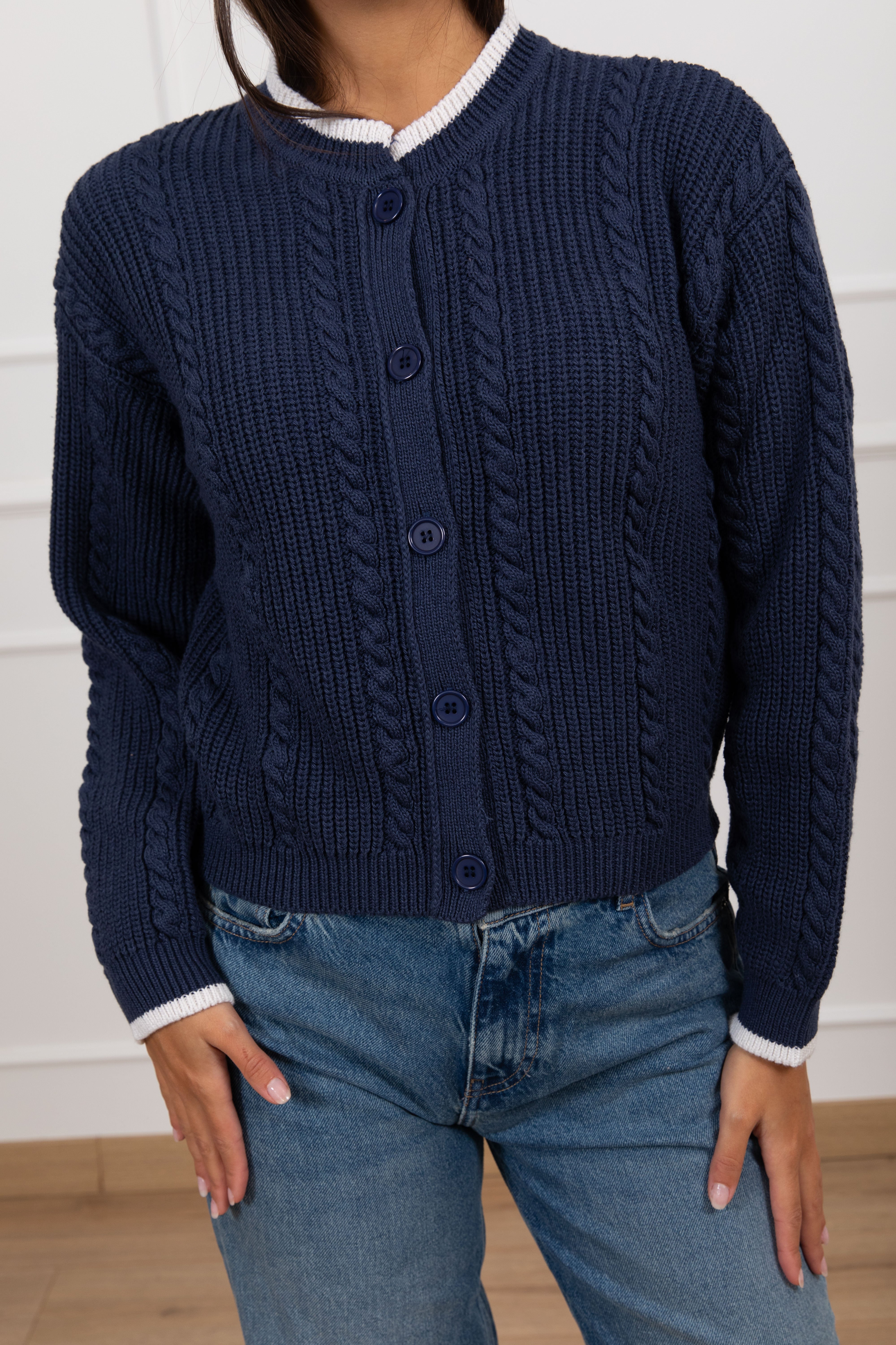 Cardigan trecce con profili a contrasto Tensione IN