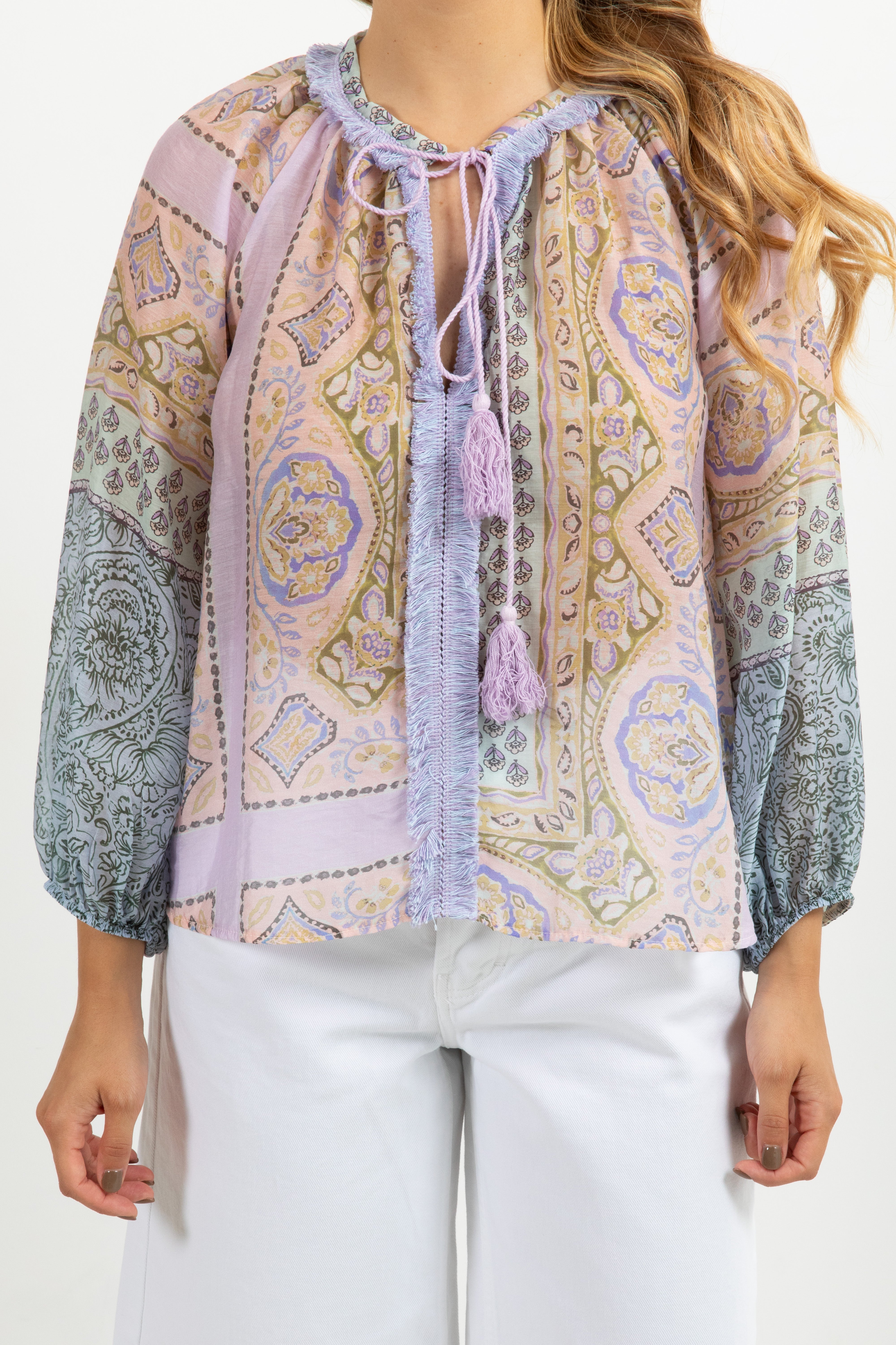 Blusa con nappine fantasia cachemire rosa Tensione IN