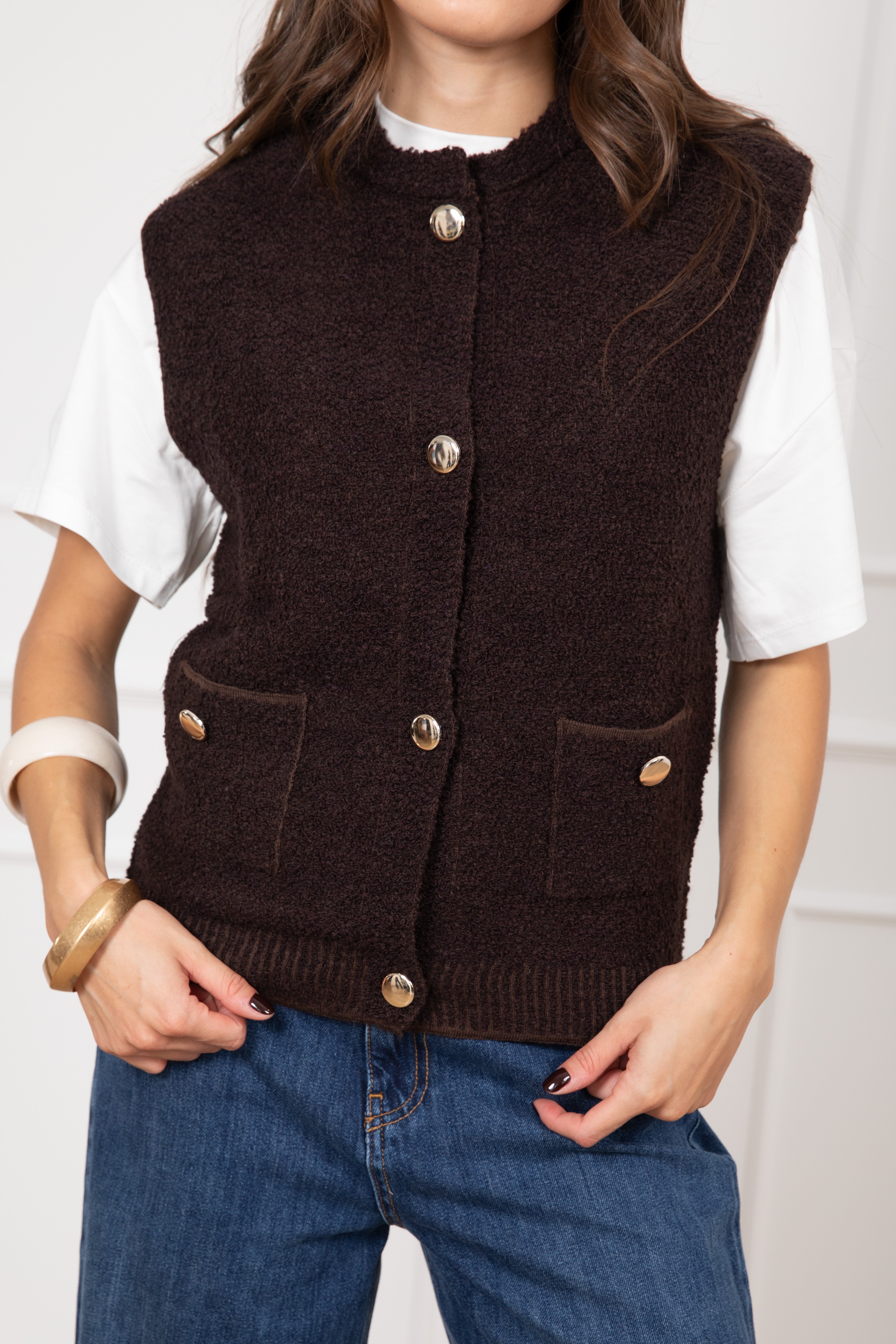 Gilet in maglia bouclè con bottoni oro Tensione IN