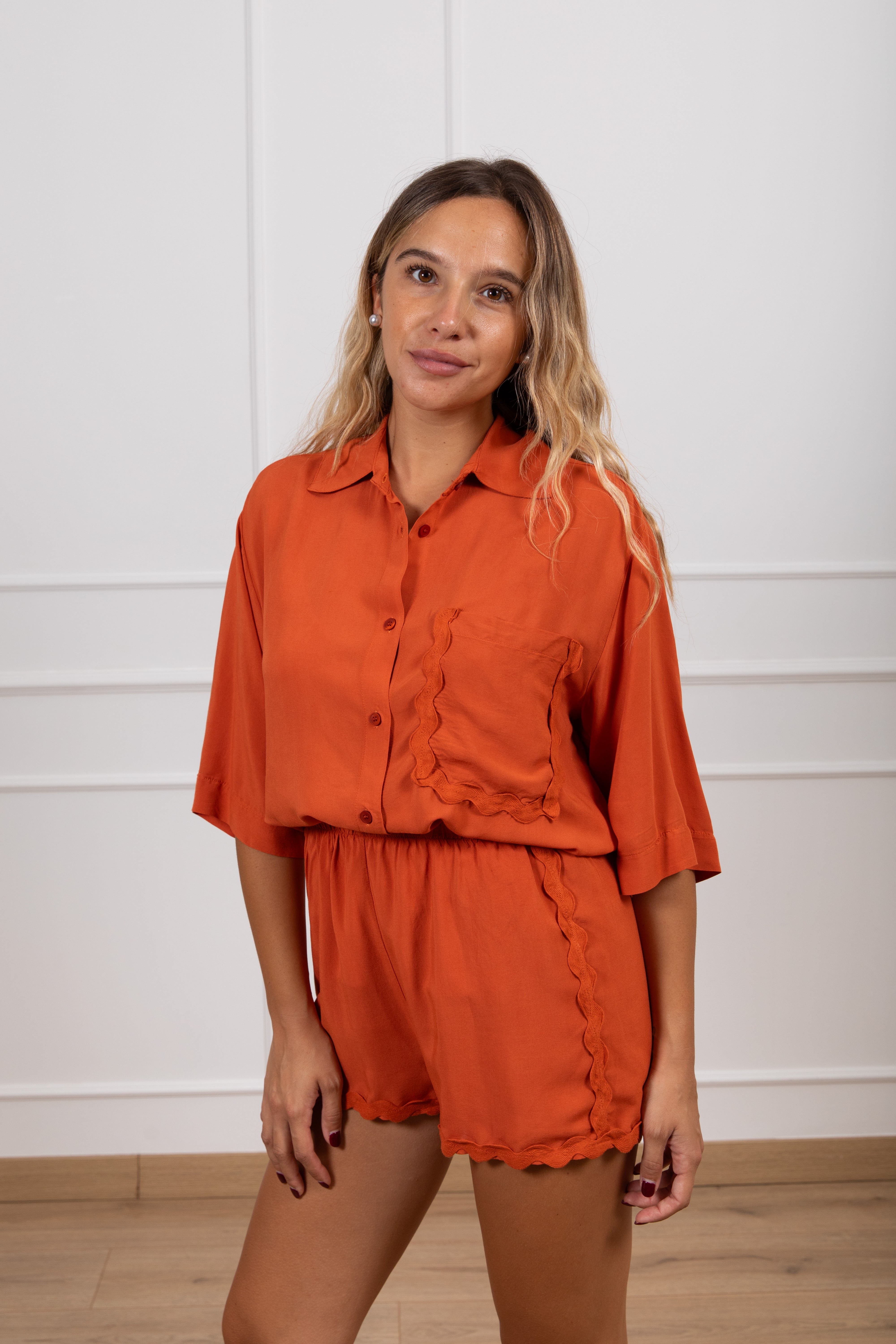 Camicia con tasca passamaneria Haveone
