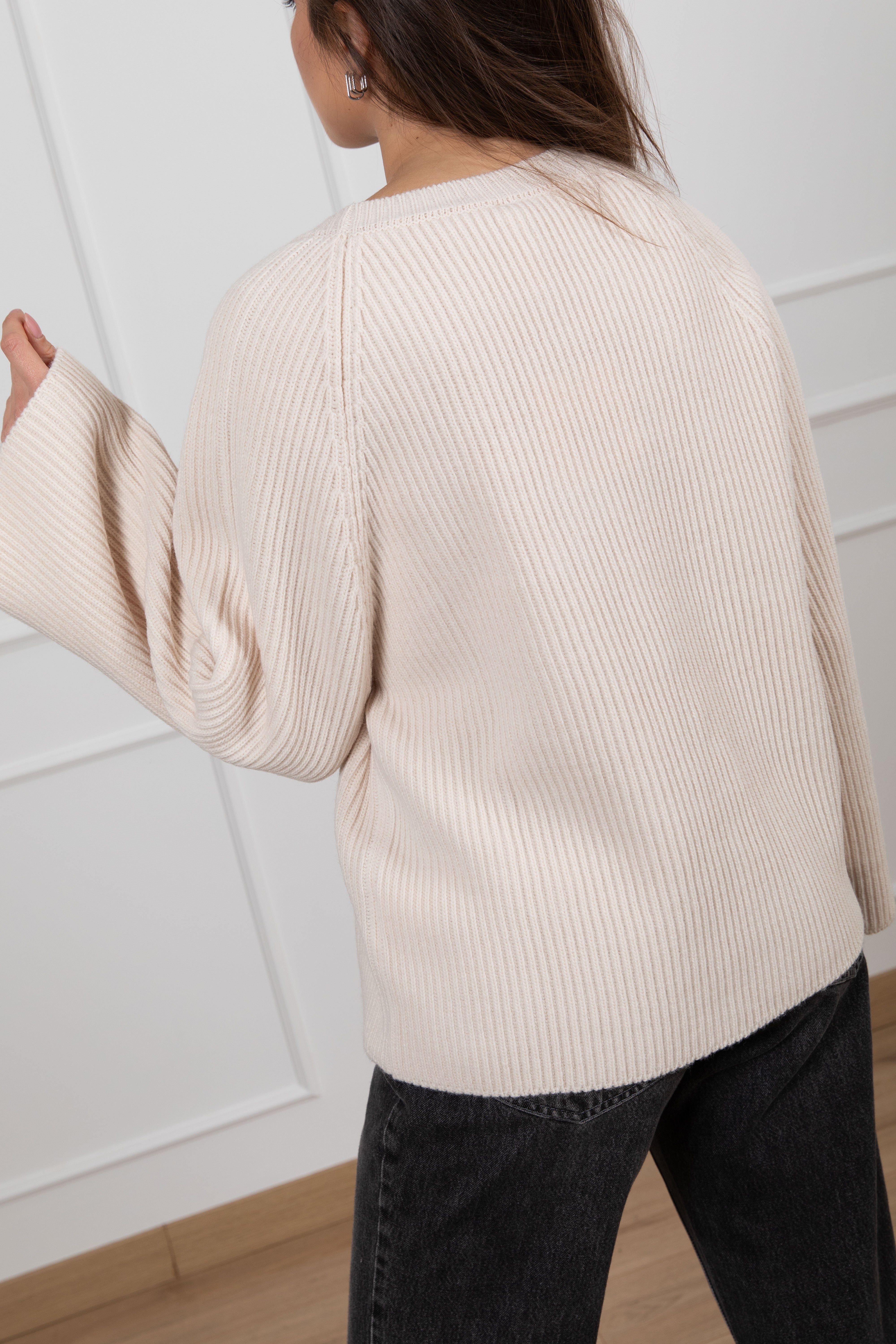 Pull con "H" in eco-pelle Tensione IN