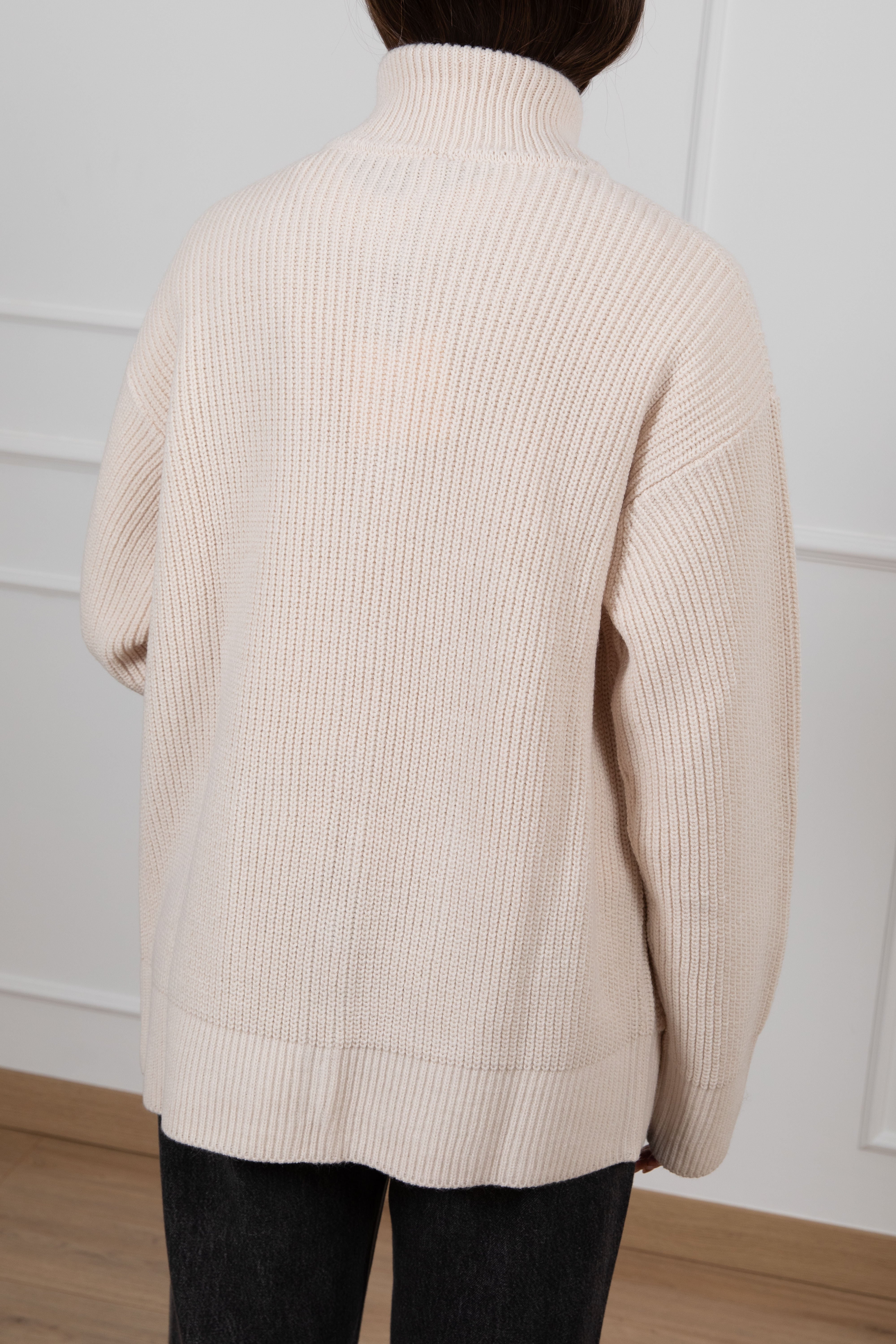 Pull con zip "H" in eco-pelle Tensione IN