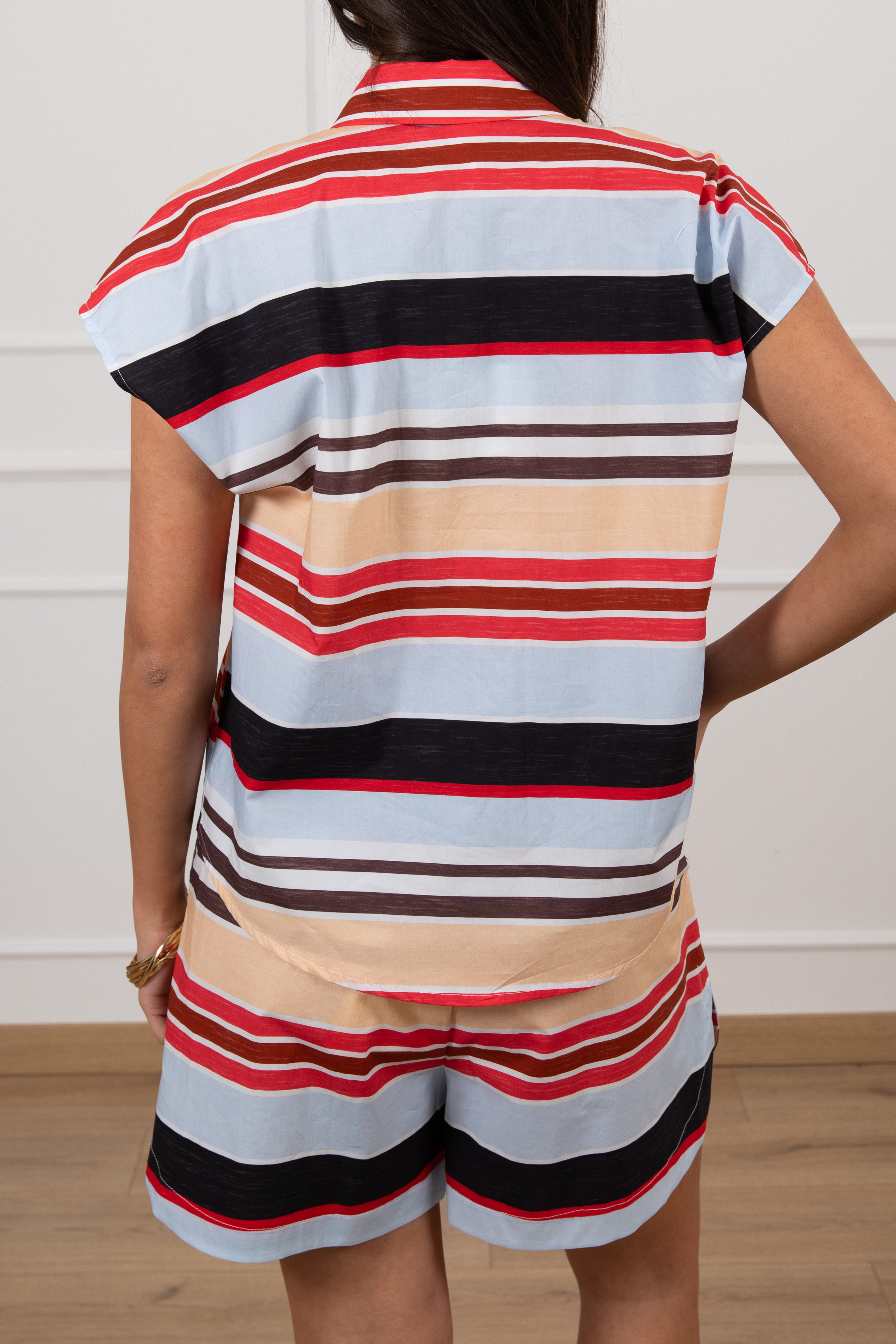 Camicia in cotone a righe alternate Tensione IN