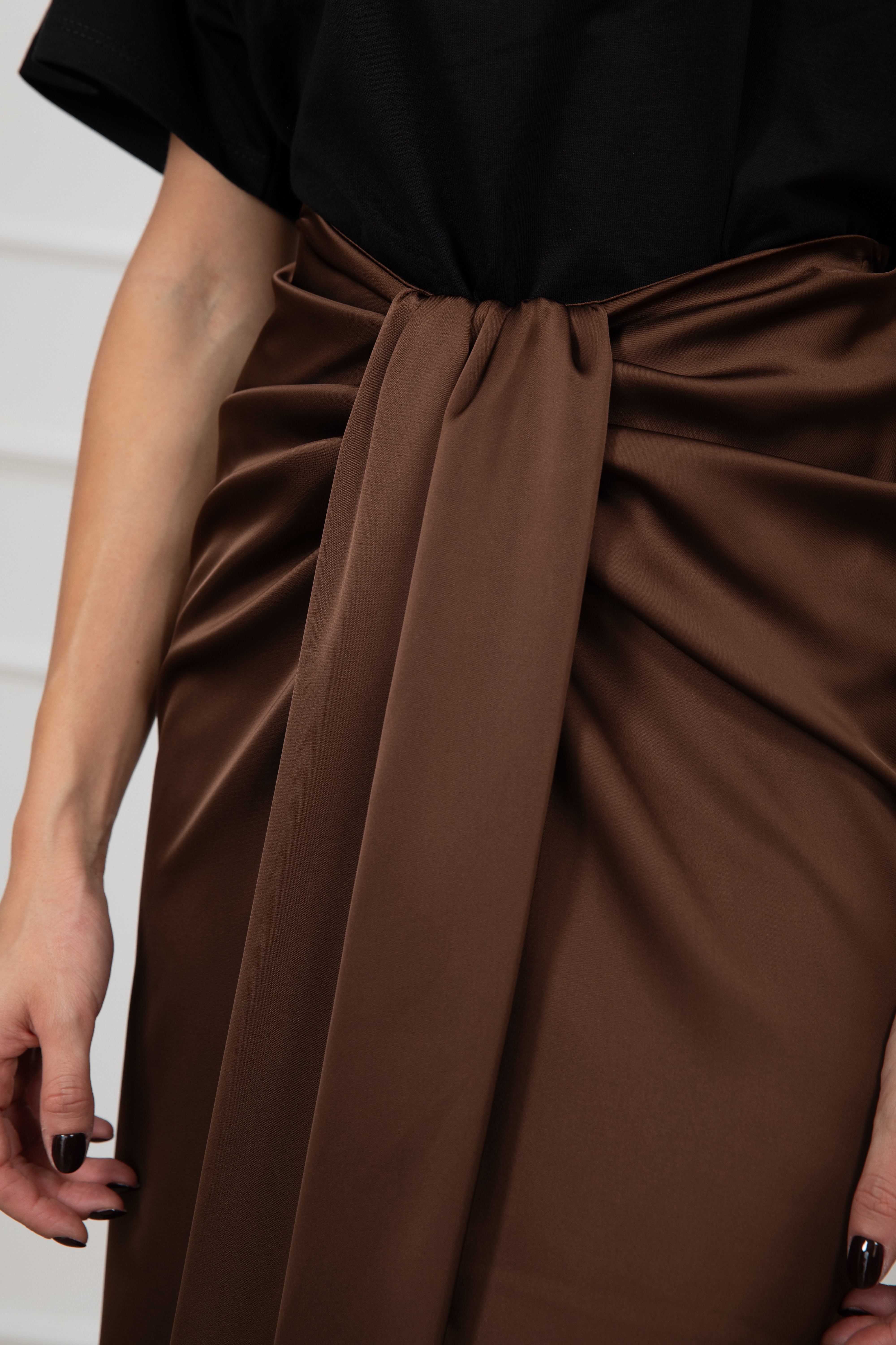 Gonna lingerie con pizzo e nodo Tensione IN
