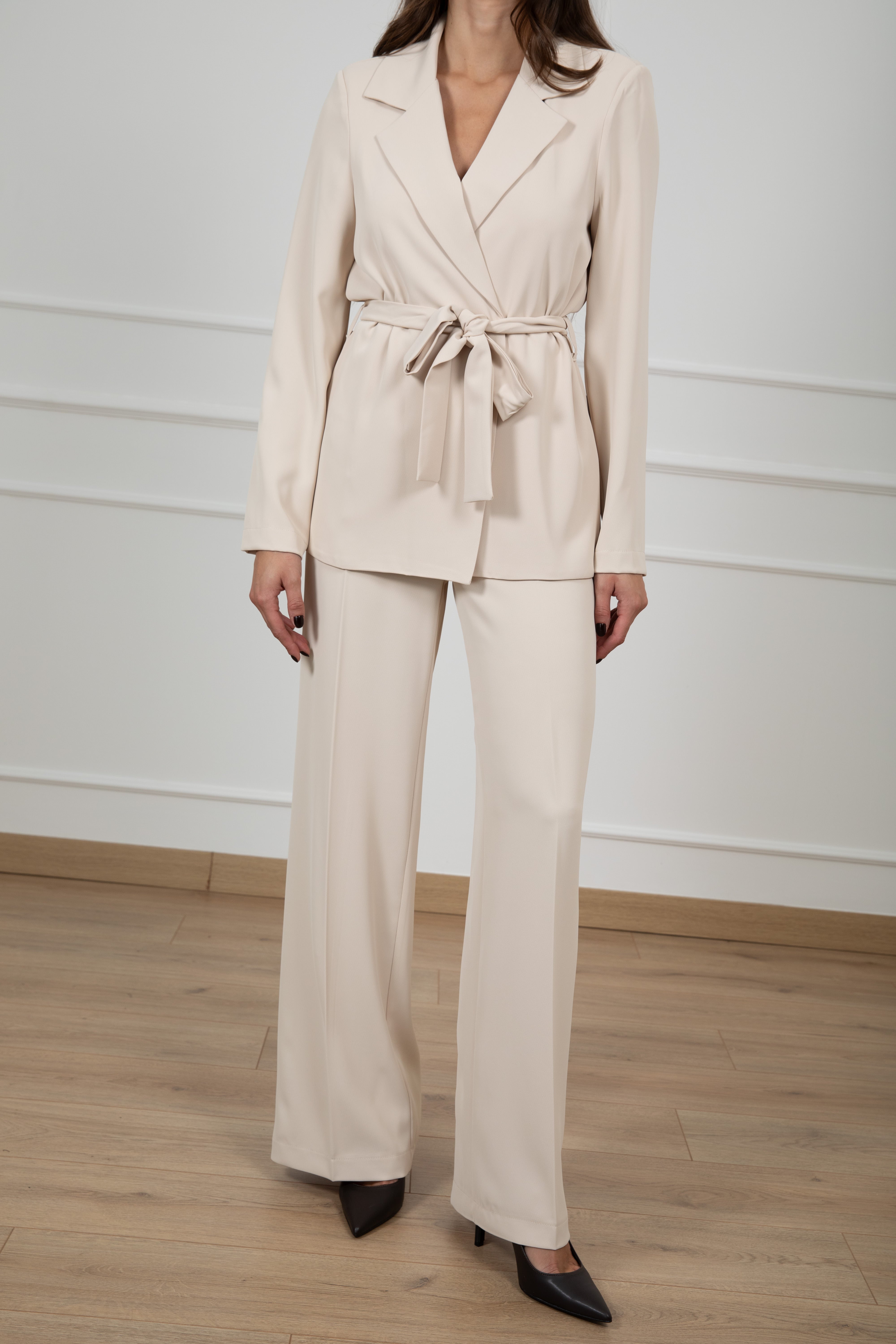 Tailleur fluido con fusciacca e pantalone con elastico Susy Mix