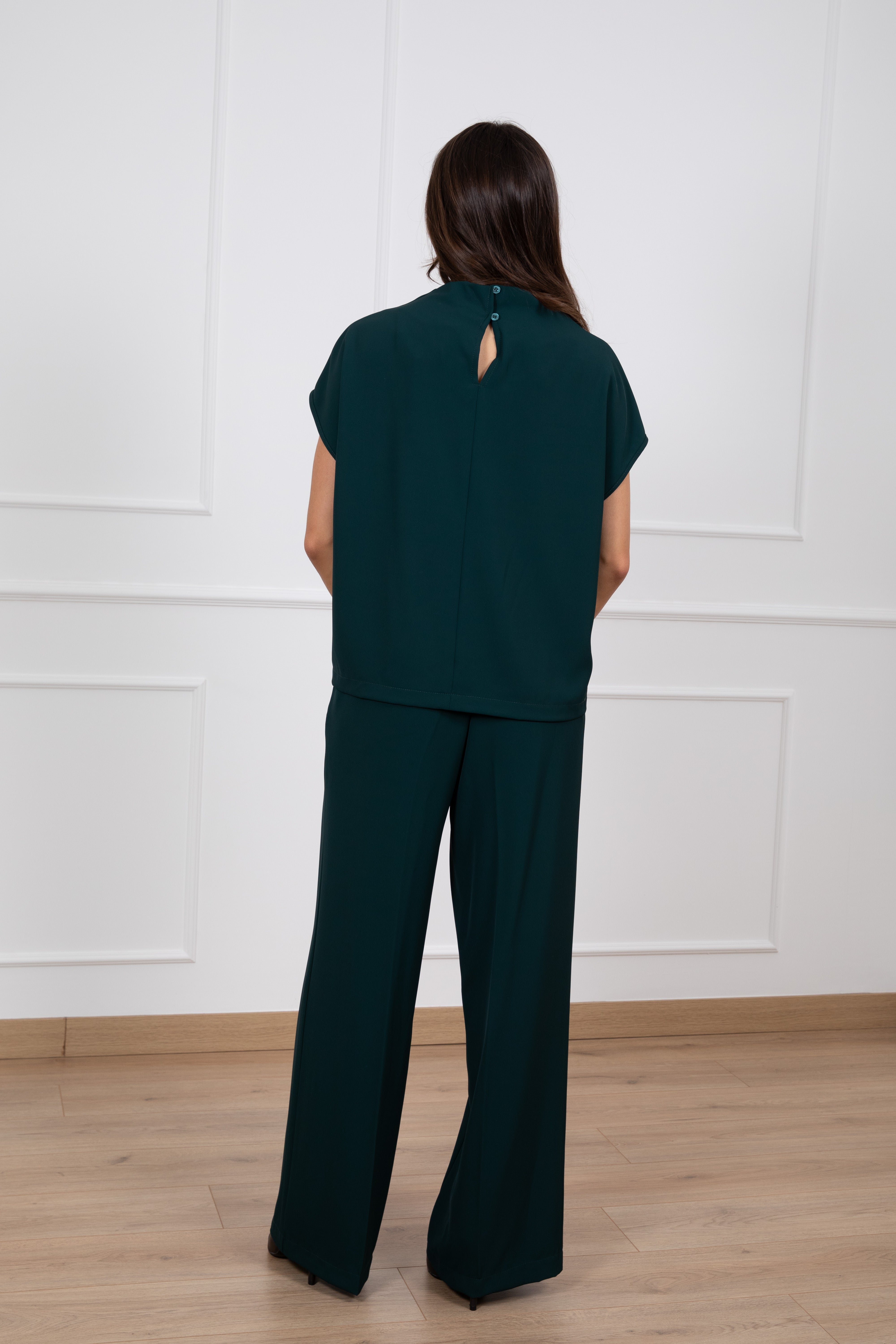 Coordinato fluido blusa smanicata e pantalone con elastico Susy Mix