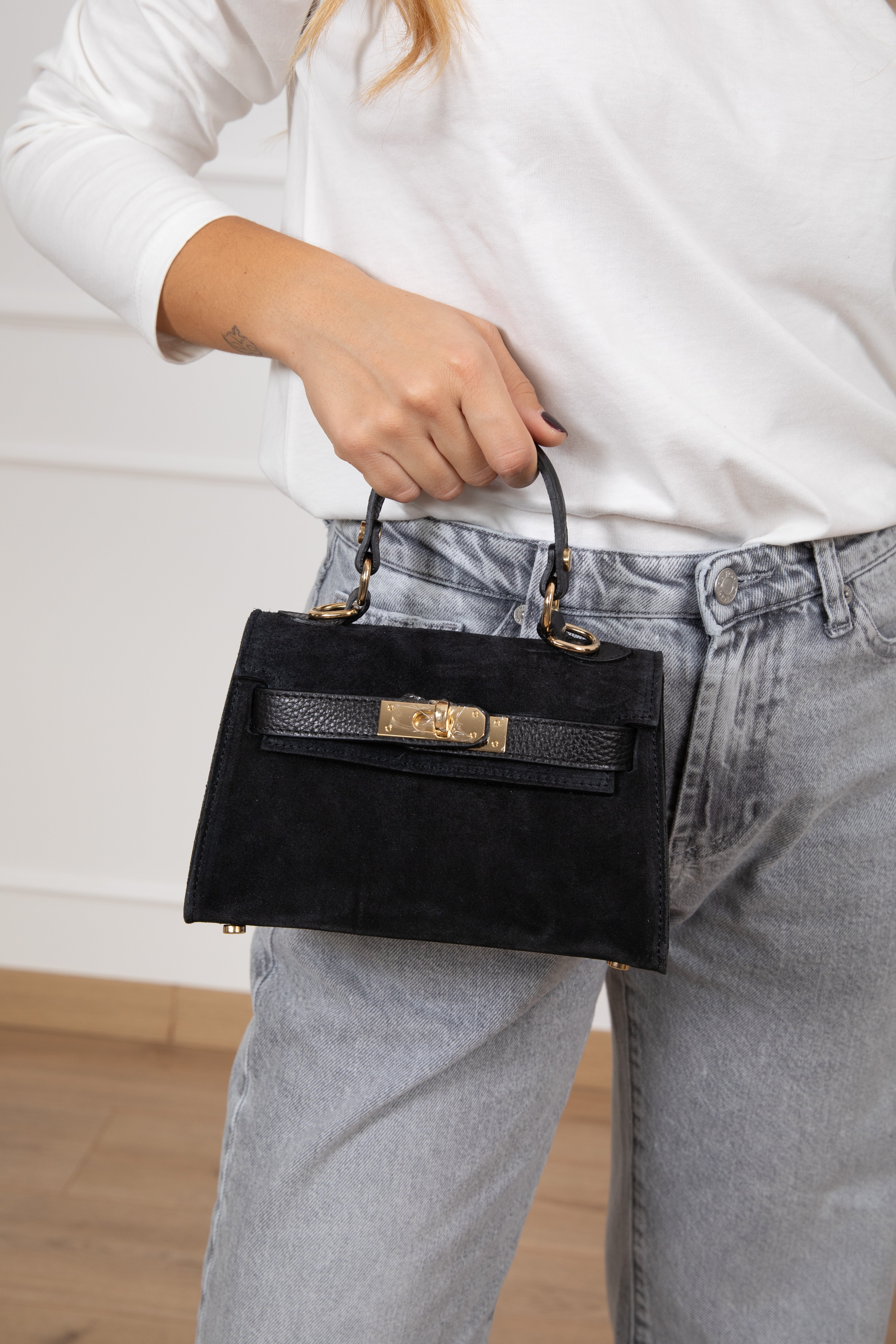 Mini-handbag in camoscio con lucchetto