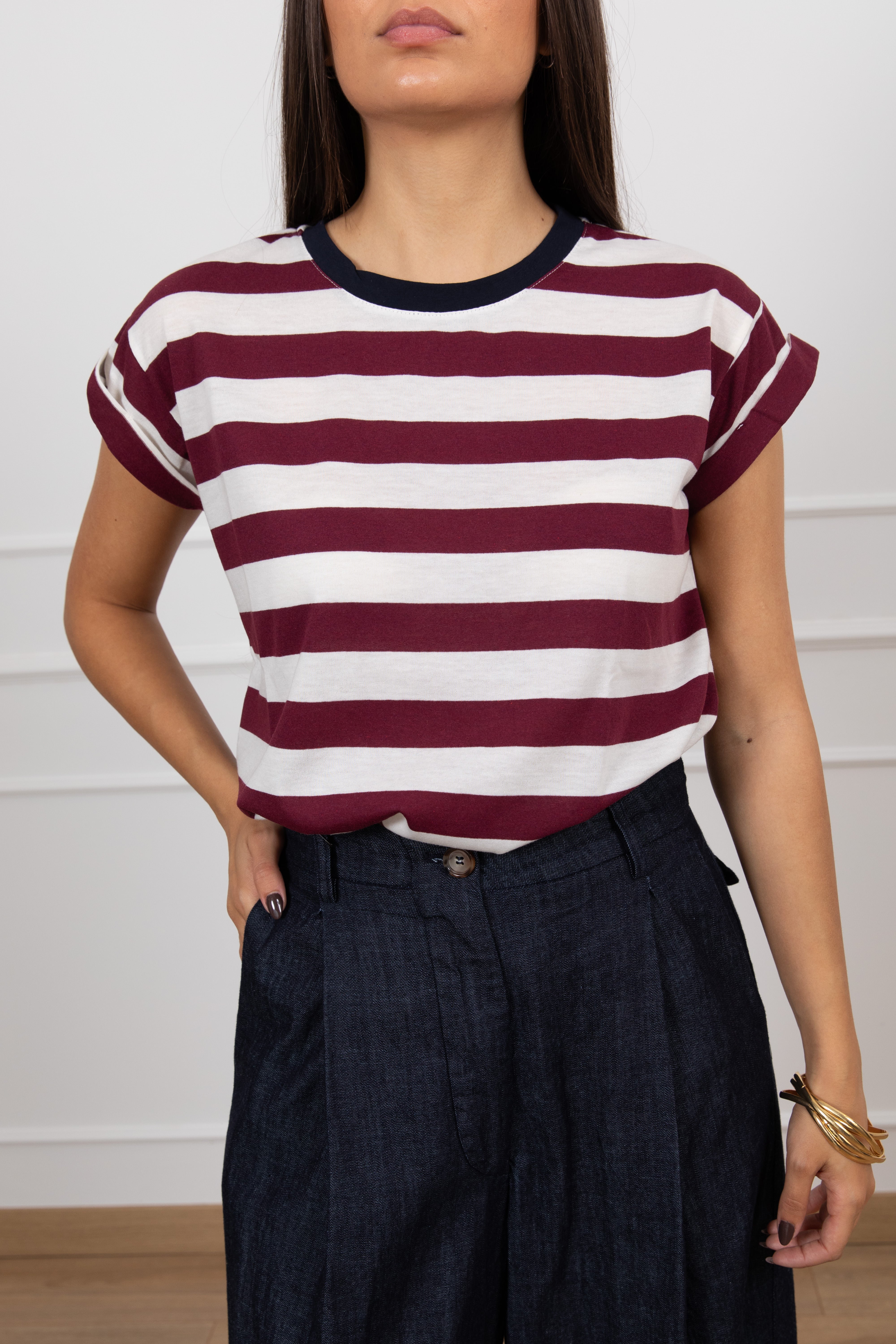 T-shirt a righe con profili a contrasto Susy Mix