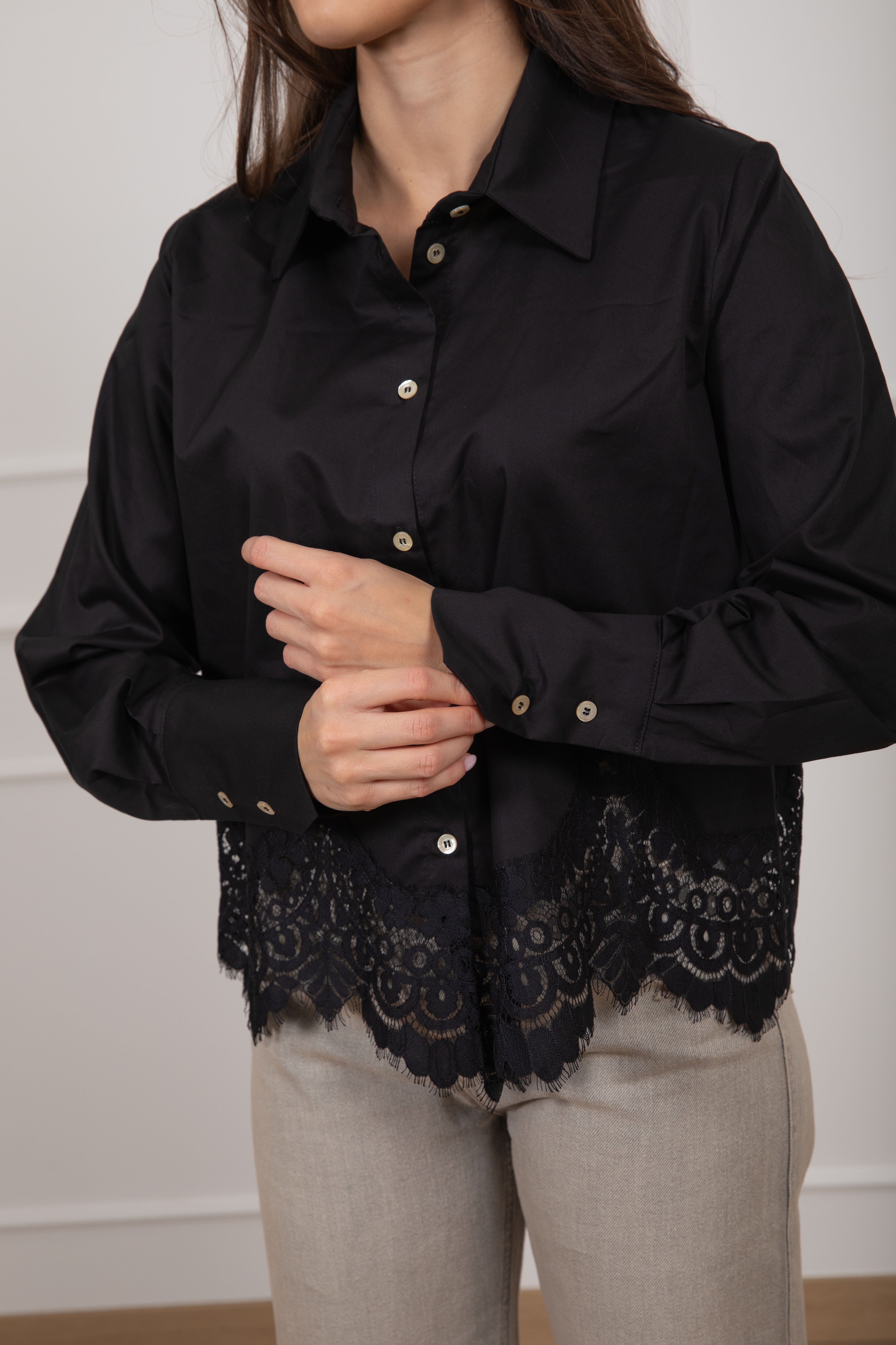 Camicia oxford con fondo in pizzo Tensione IN