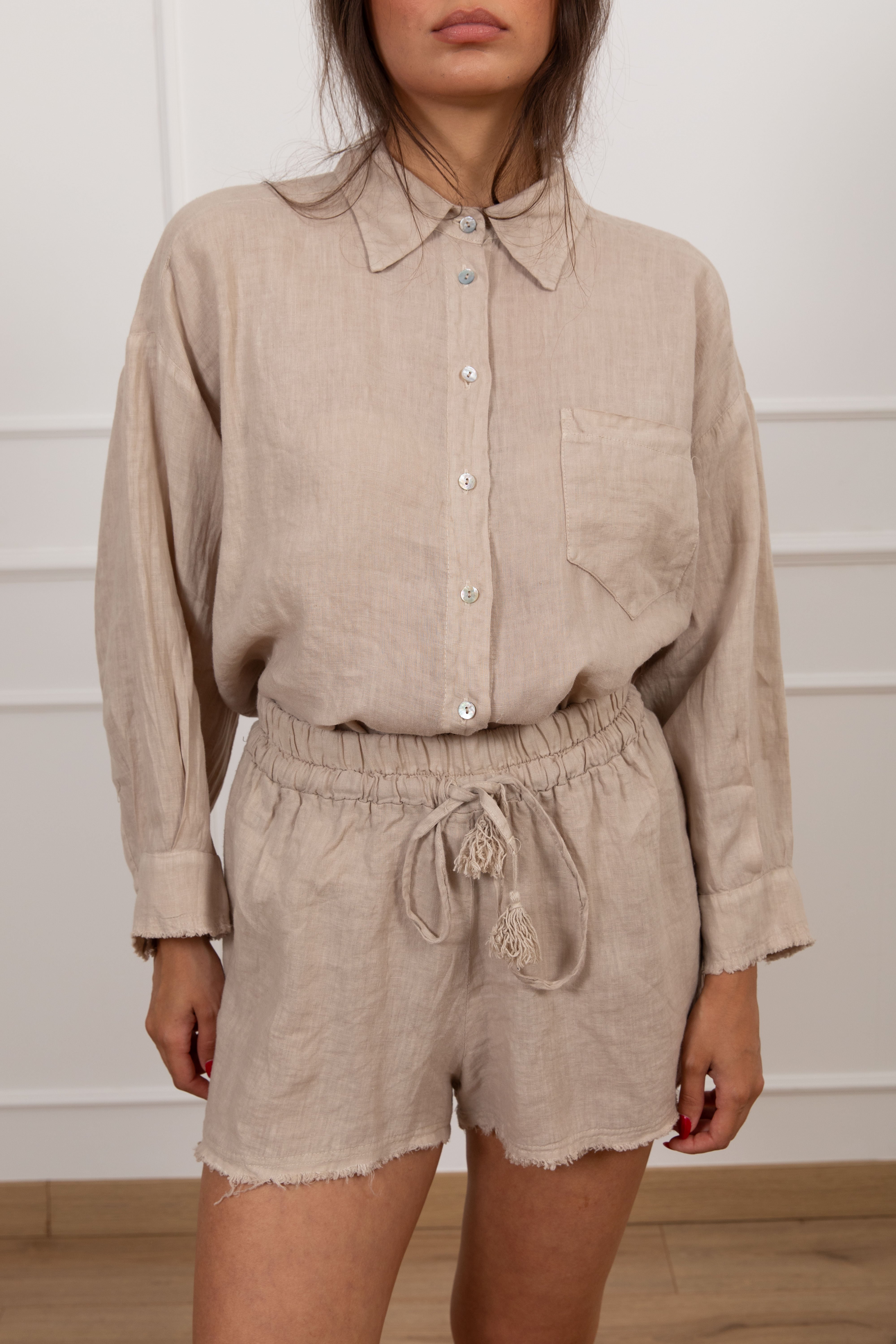 Coordinato shorts e camicia 100% lino Tensione IN