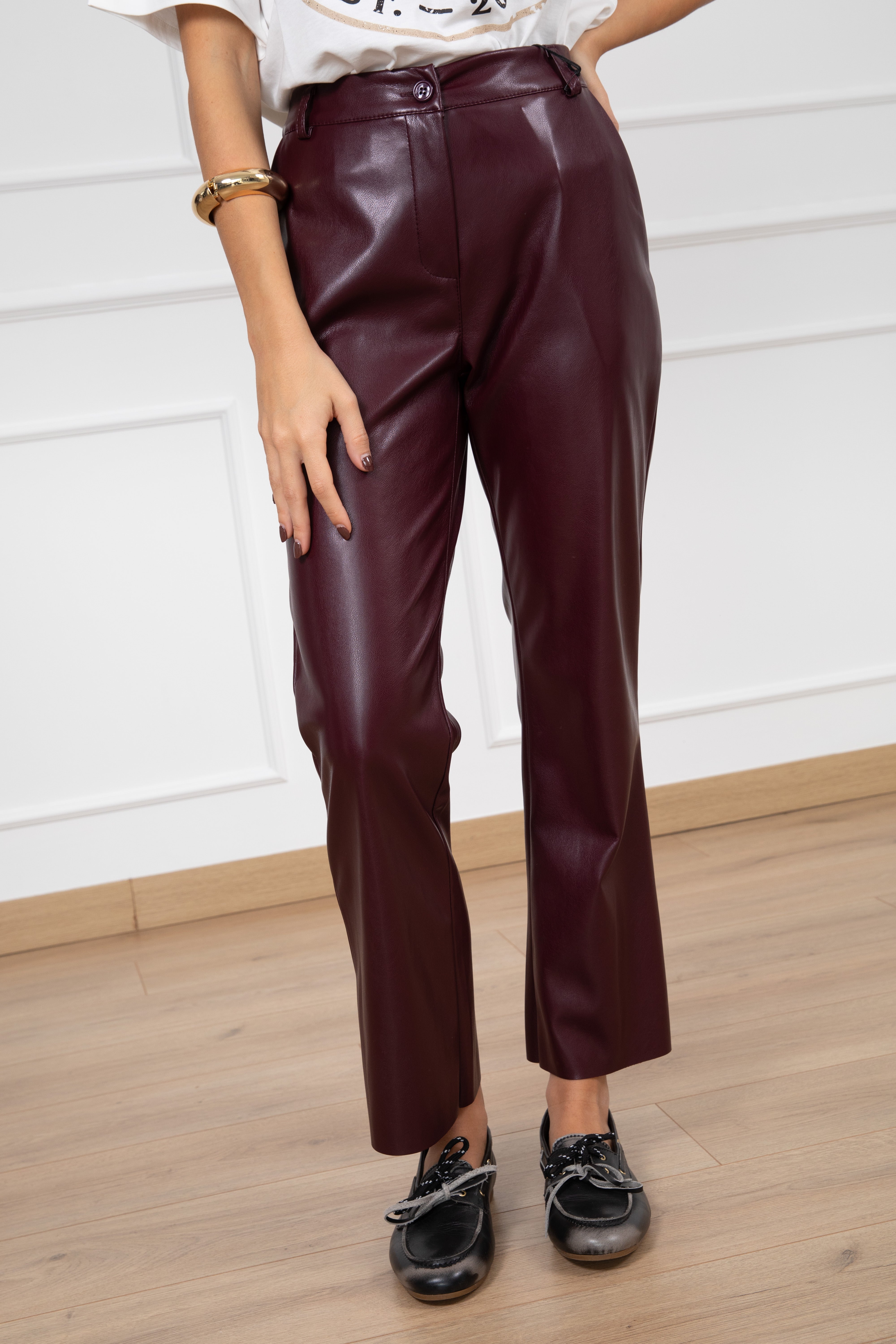 Pantalone a trombetta in eco-pelle Tensione IN