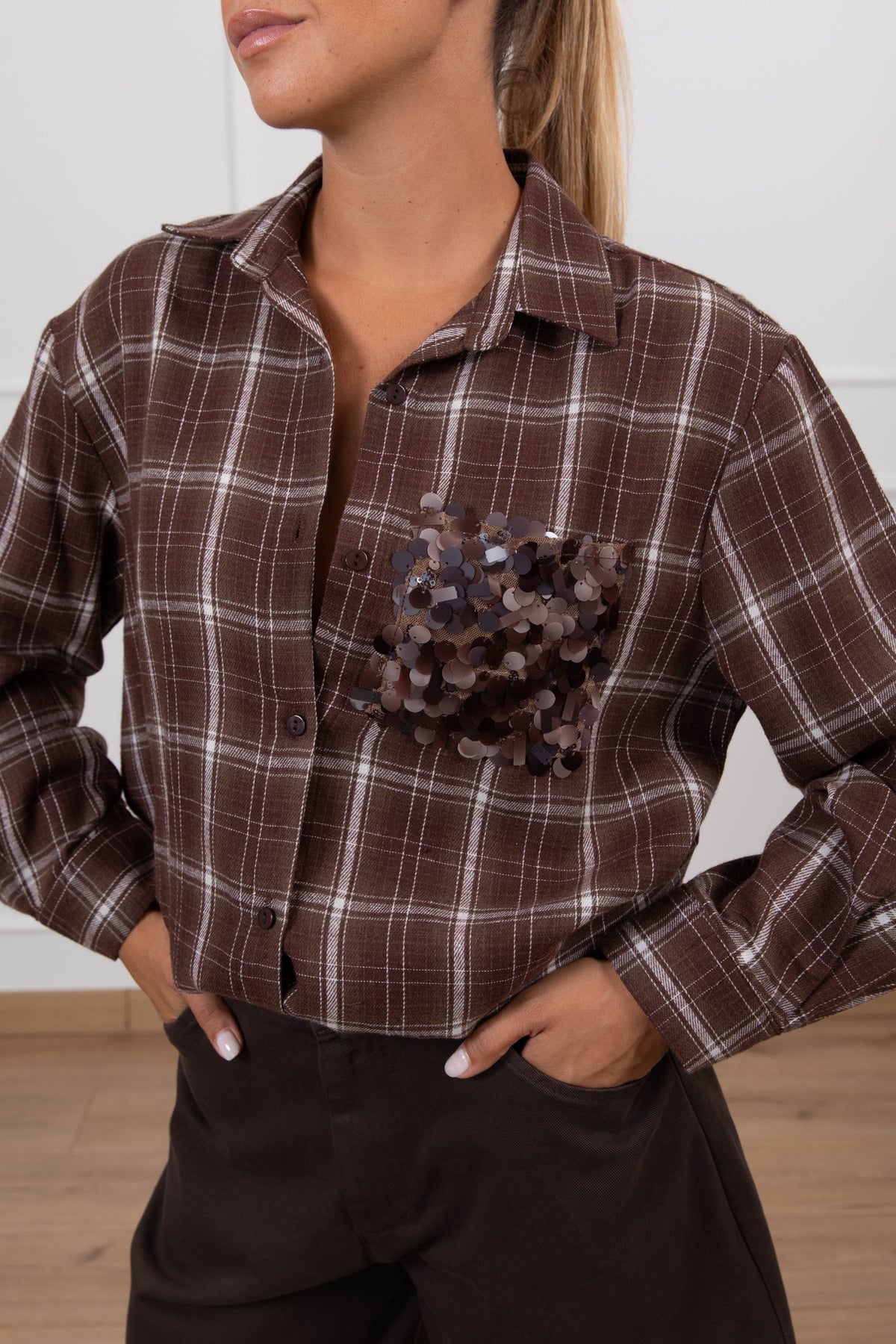 Camicia check con tasca paillettes variante moro Susy Mix