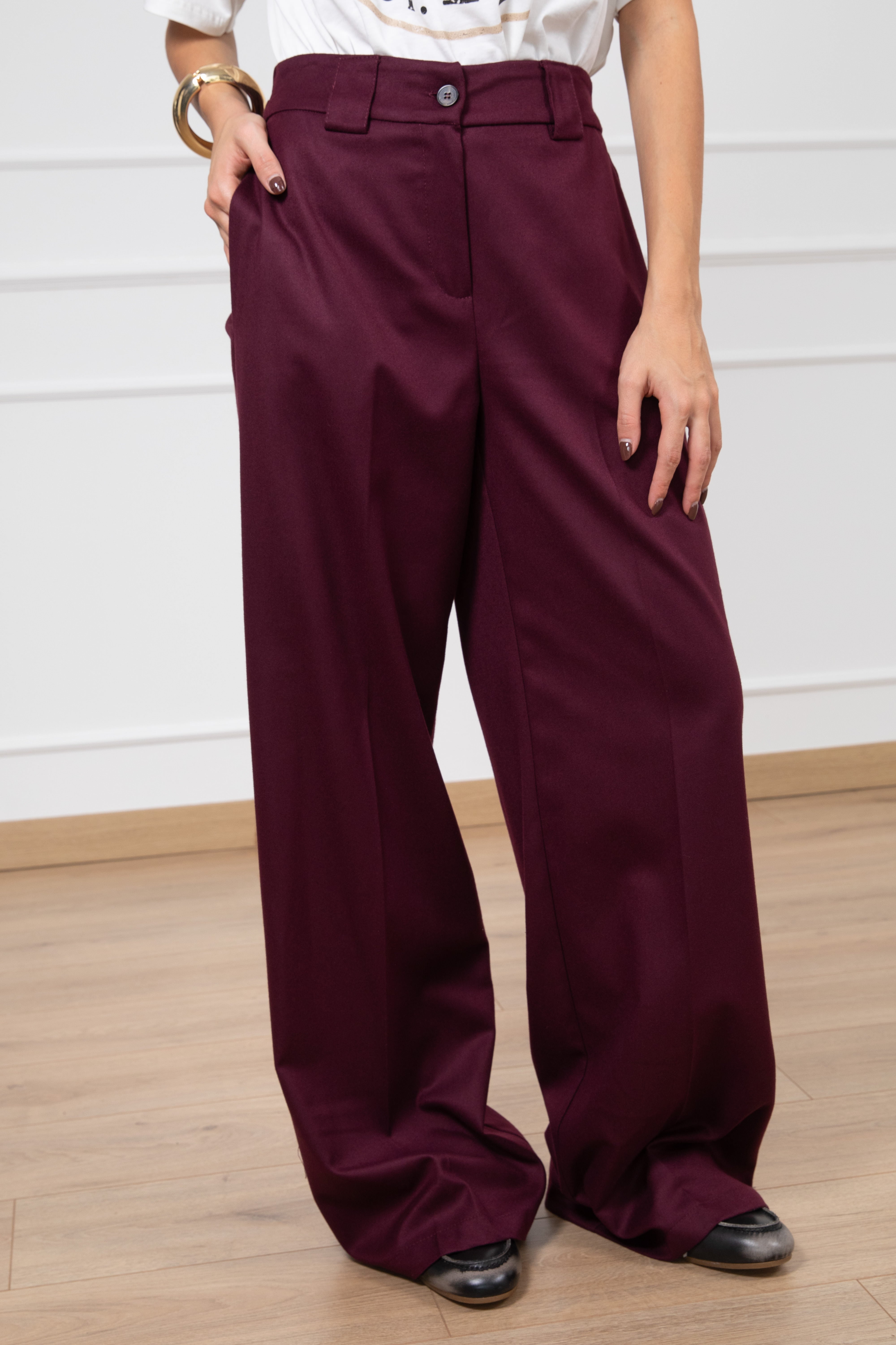 Pantalone gamba dritta in calda viscosa con elastico sul retro Tensione IN