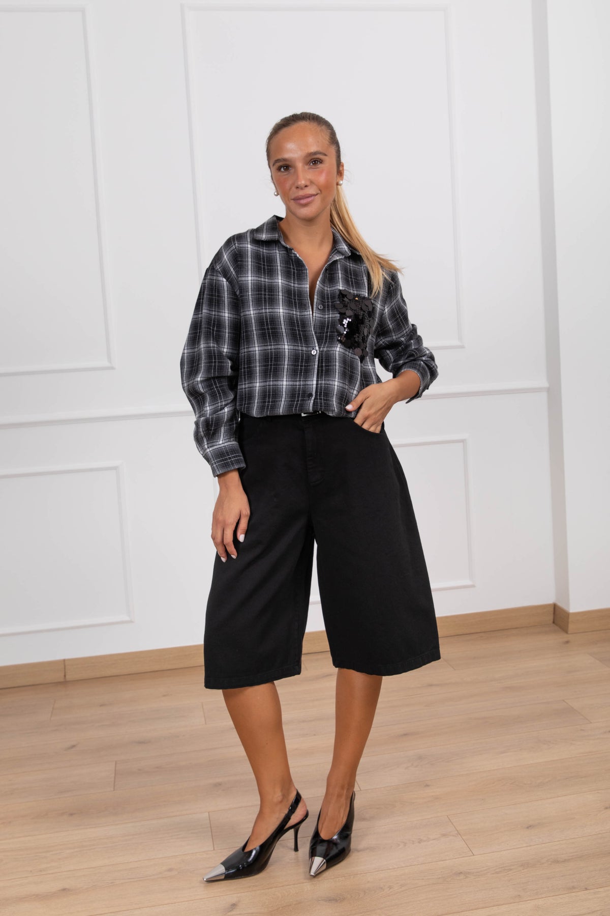 Bermudone jeans color variante nero Susy Mix