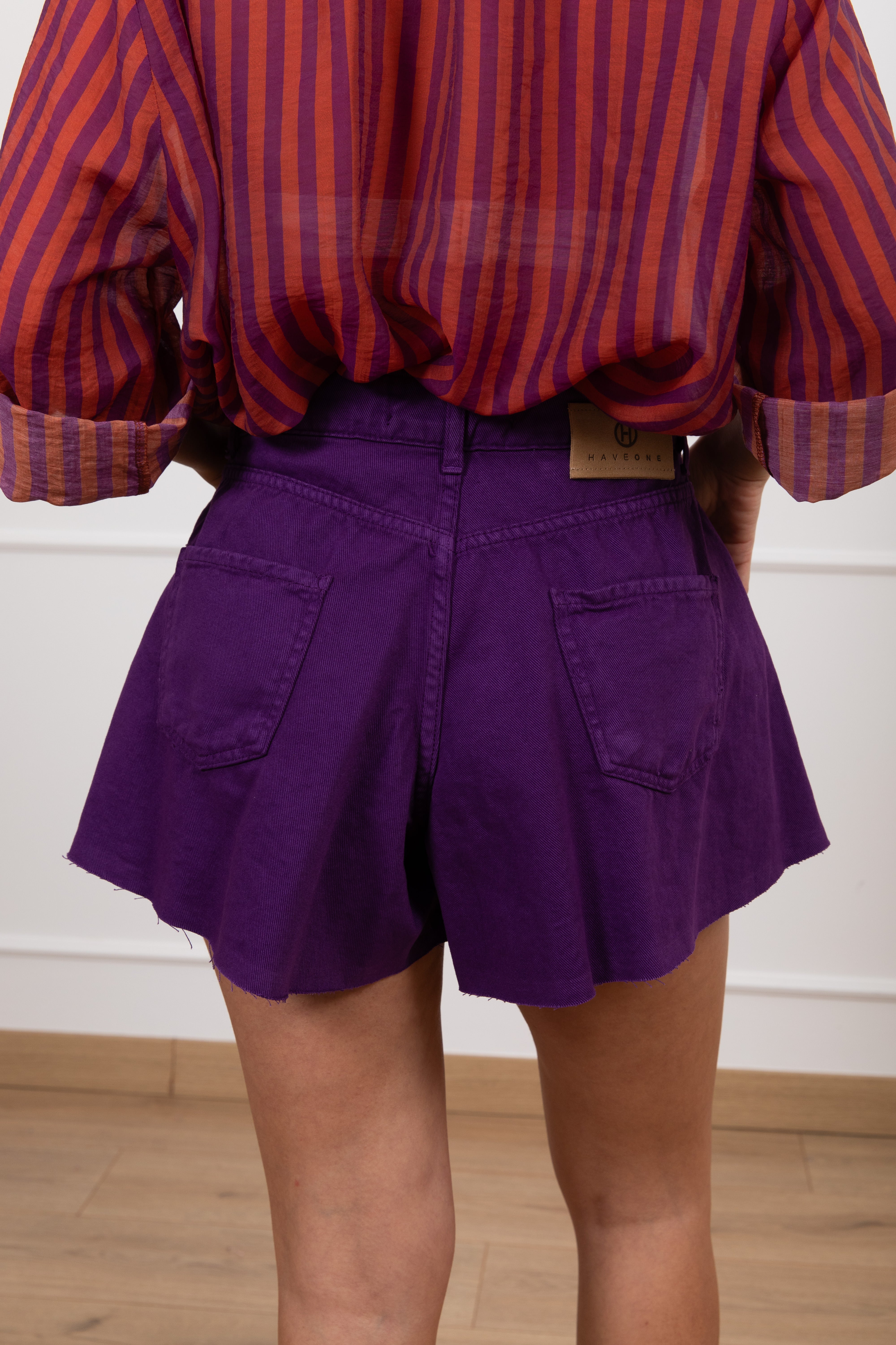 Shorts a farfalla in jeans Haveone